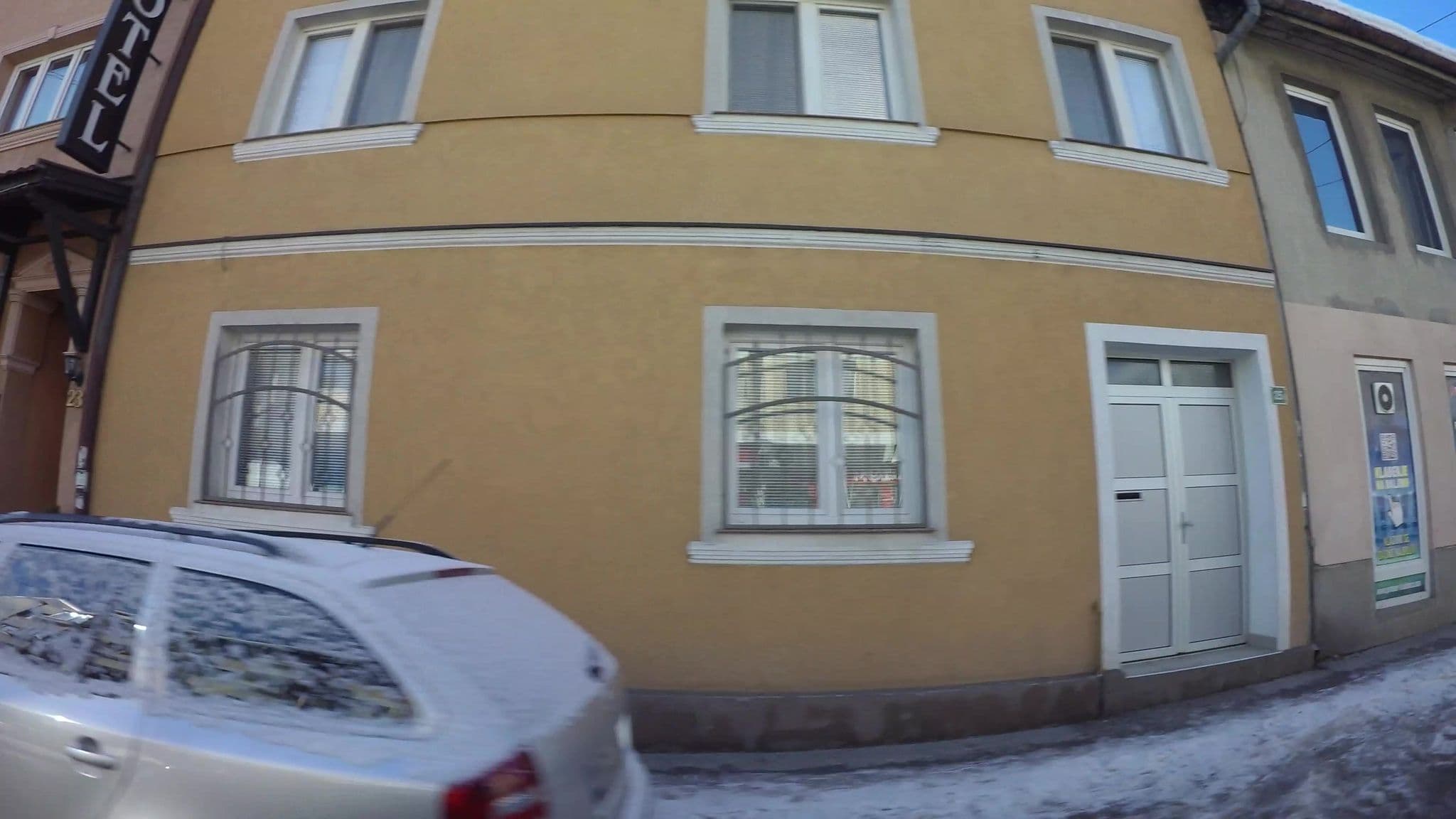 Street view near Hotel Hondo, Kobilja Glava