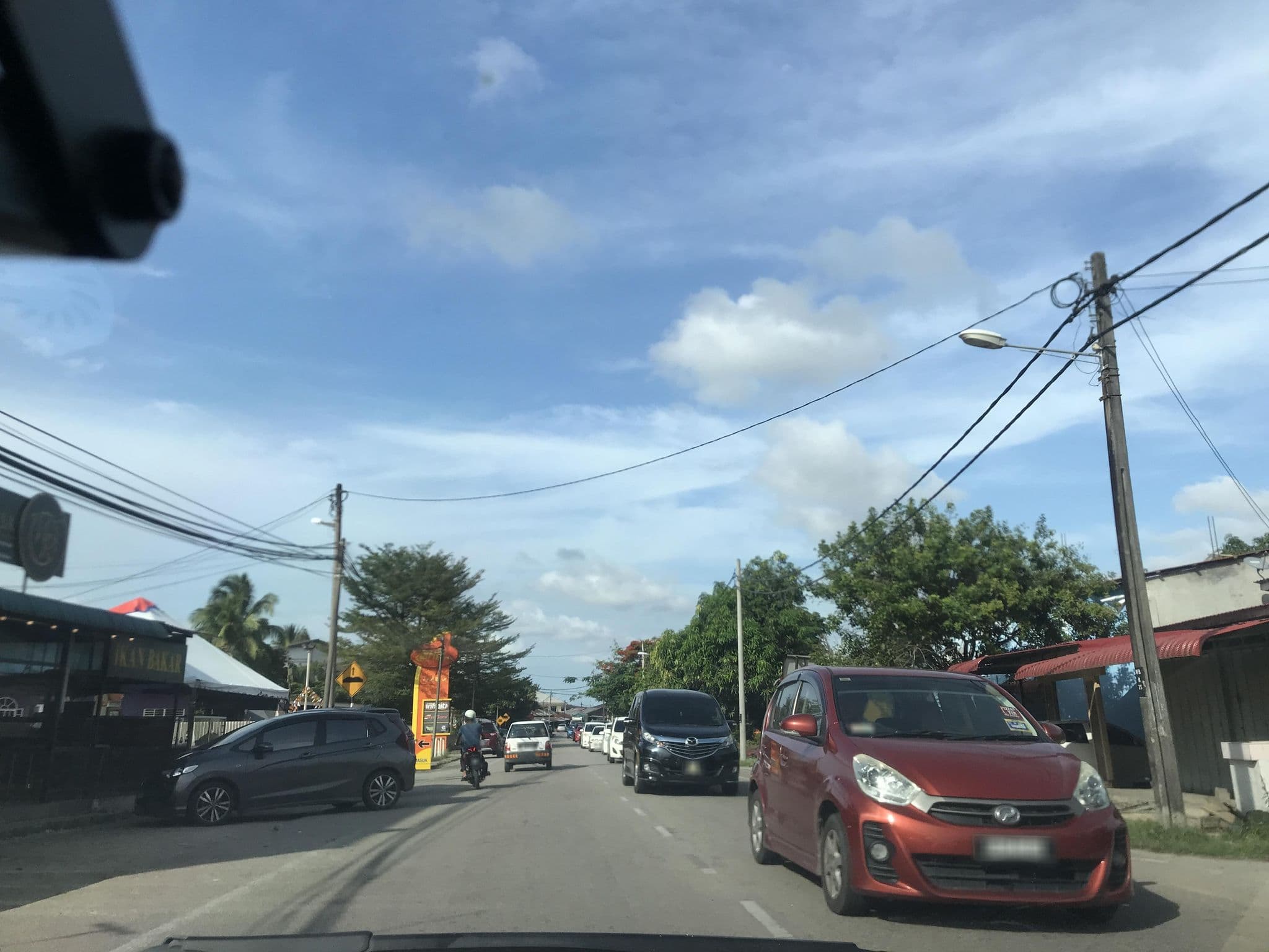 Street view near YY Motel, Wakaf Baharu — © Jeddy (CC BY-SA · Mapillary)