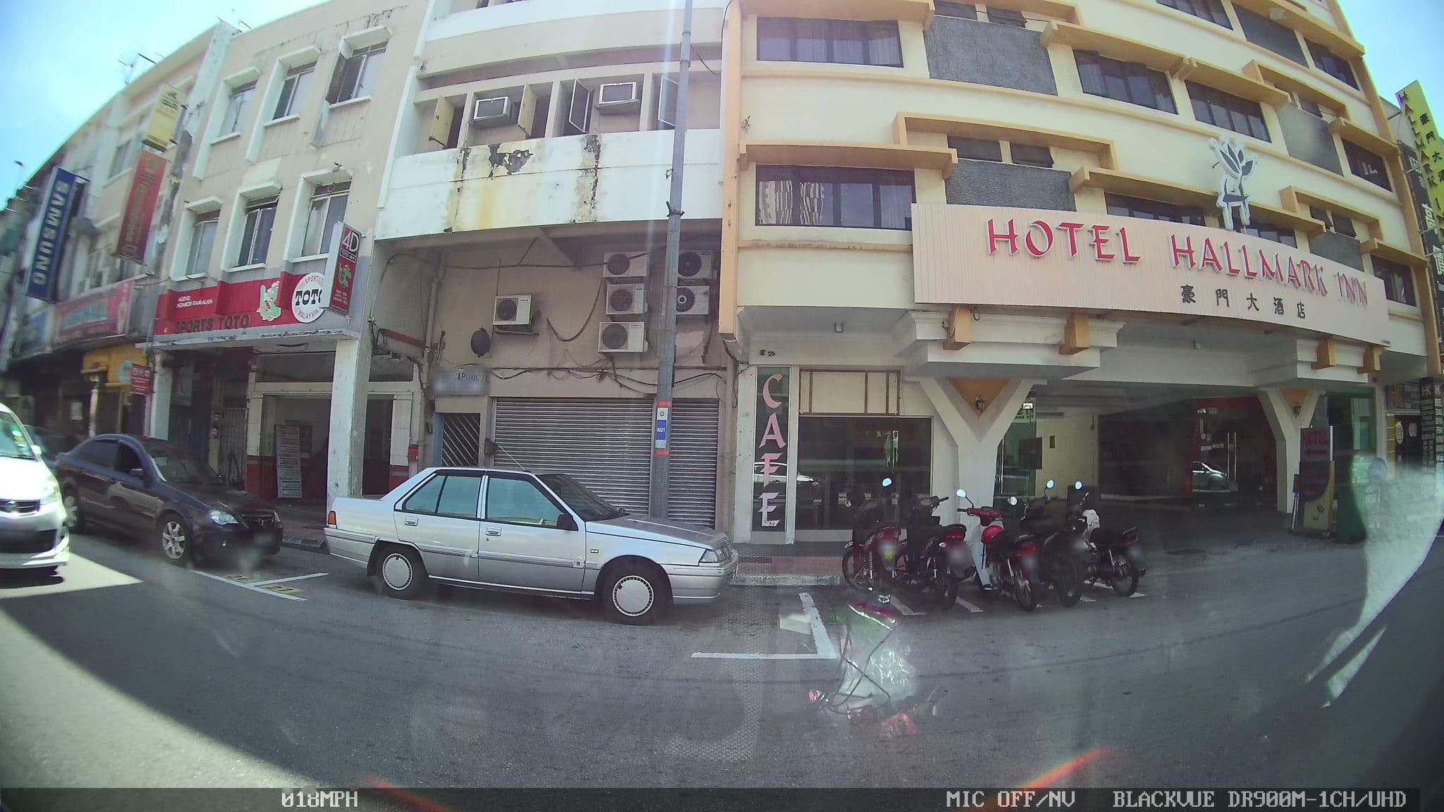 Street view near Hallmark Express Hotel, Malacca