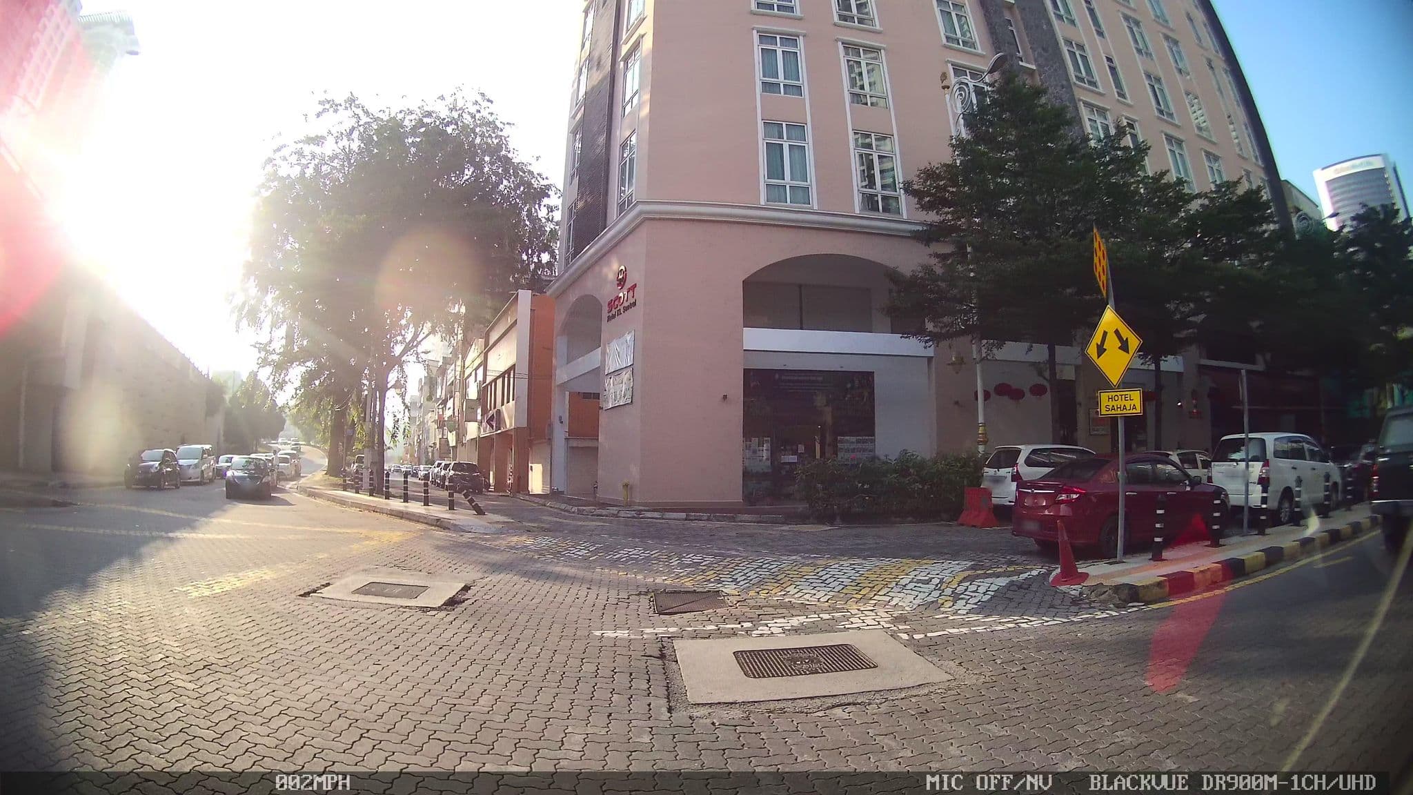 Street view near Scott, Kuala Lumpur — © kaart5 (CC BY-SA · Mapillary)
