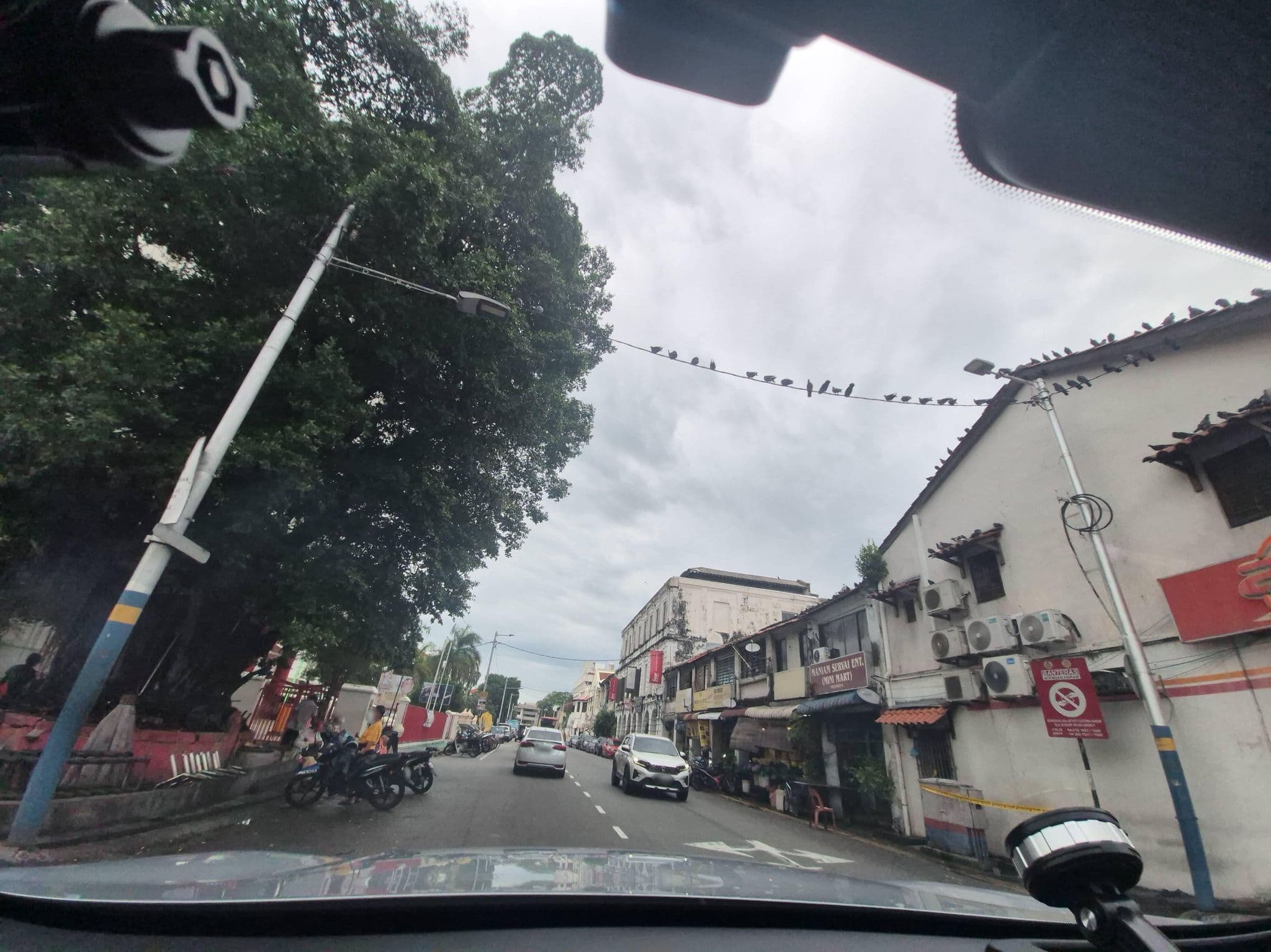 Street view near Hotel Palm Mansion, George Town