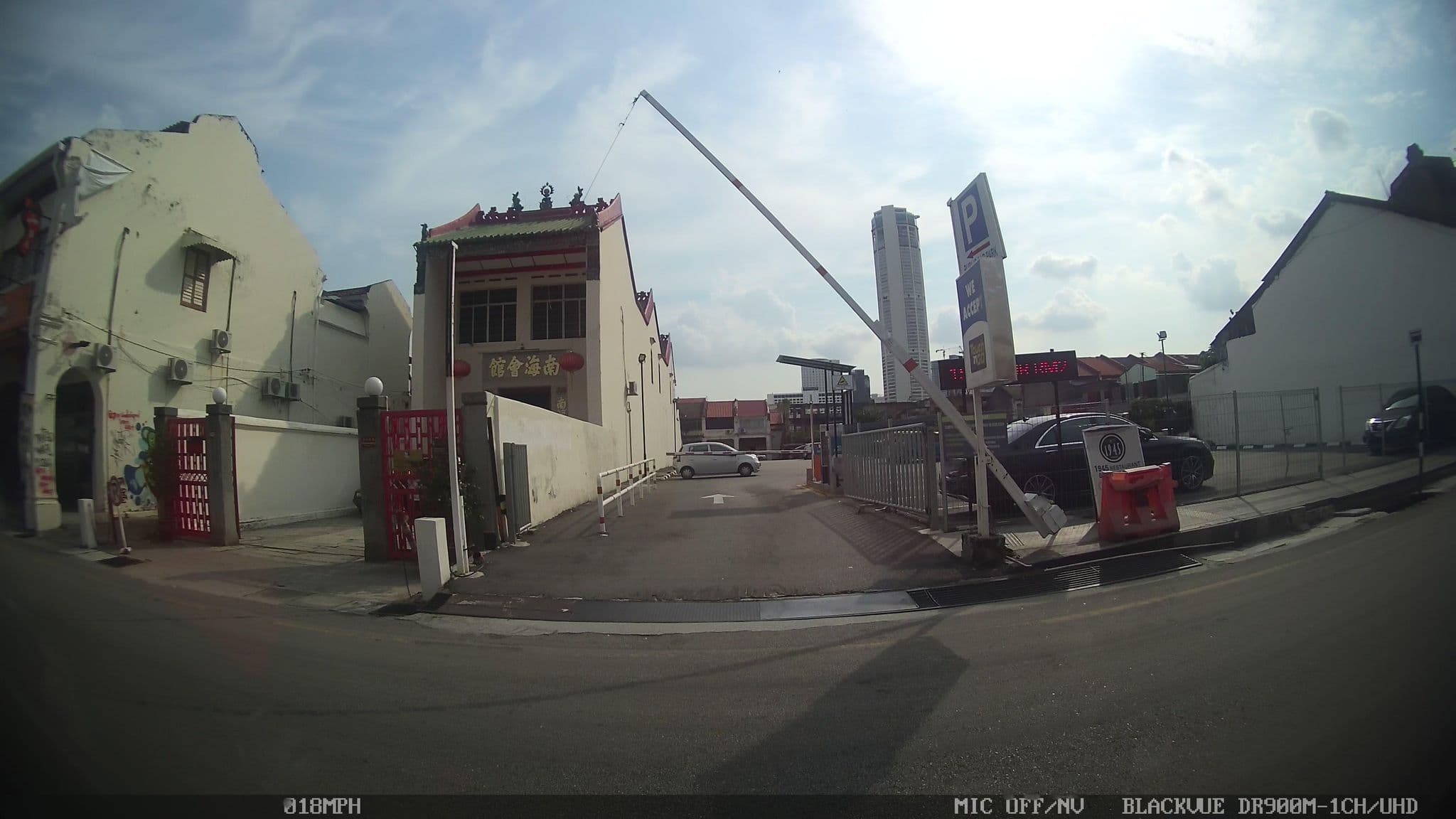 Street view near The Century Boutique Hotel, George Town — © kaart_4 (CC BY-SA · Mapillary)