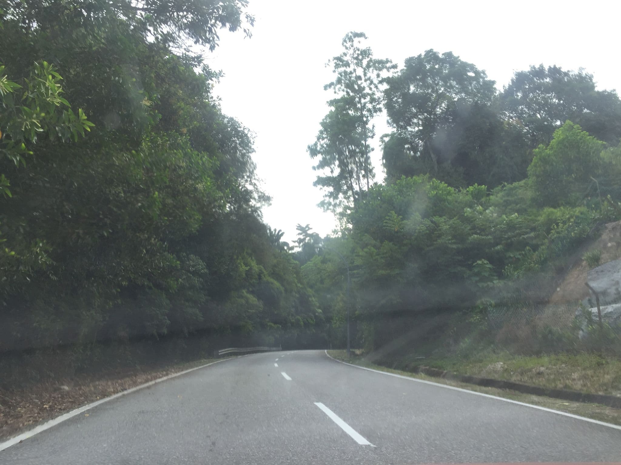 Street view near Mess Pegawai Kanan PDRM Pangkor, Pangkor — © amnisyafiqah (CC BY-SA · Mapillary)
