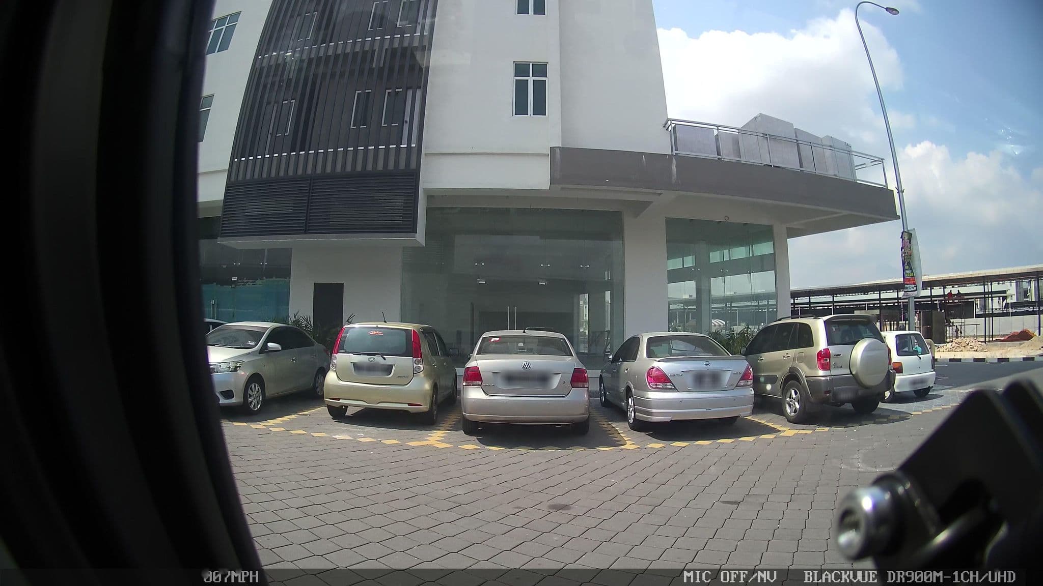 Street view near Wesley Hotel, Bukit Tengah — © kaart_1 (CC BY-SA · Mapillary)