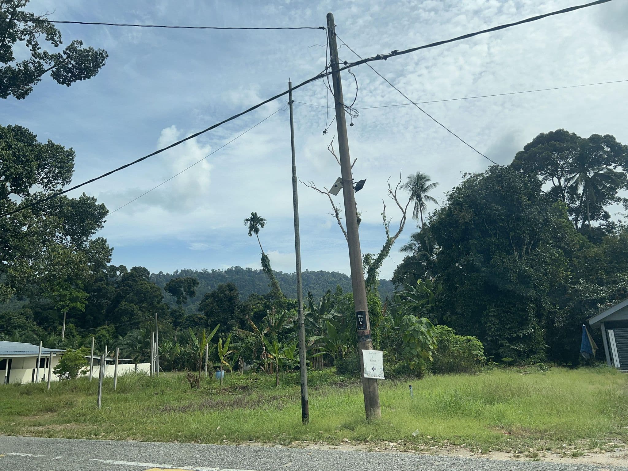 Street view near Homestay Suzaha, Redang Panjang — © petajalanterbuka (CC BY-SA · Mapillary)