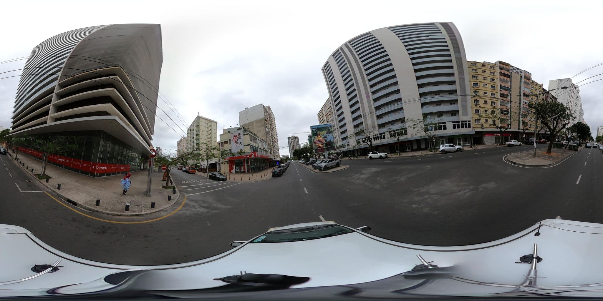 Street view near Platinum Residencial, Maputo — © OMTMOZ (CC BY-SA · Mapillary)