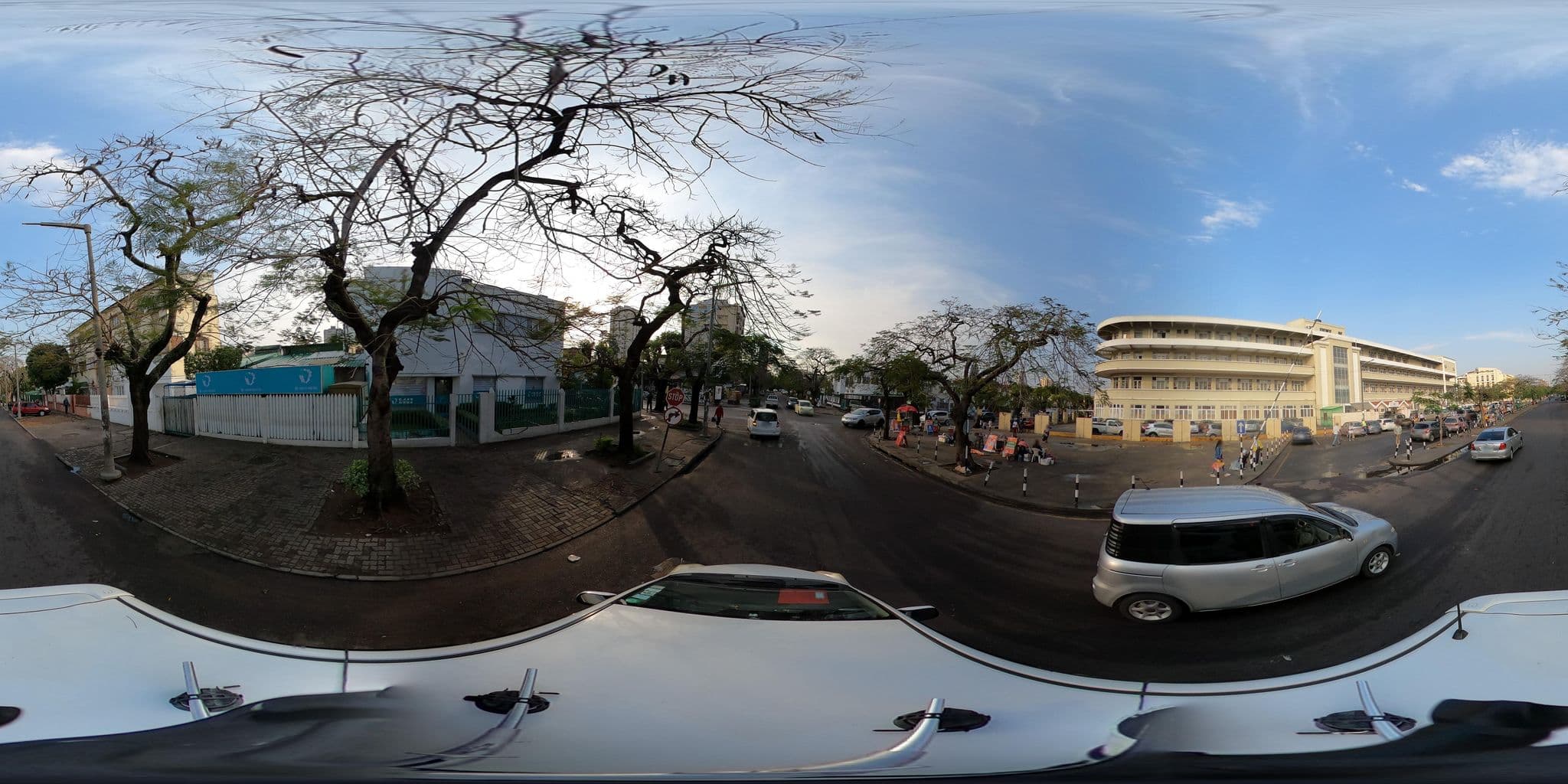 Street view near Mango House, Maputo — © OMTMOZ (CC BY-SA · Mapillary)