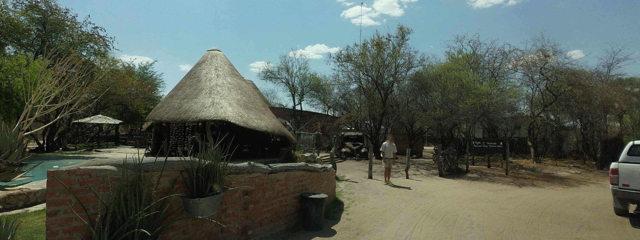 Street view near Roys Camp, Grootfontein — © tallguy (CC BY-SA · Mapillary)