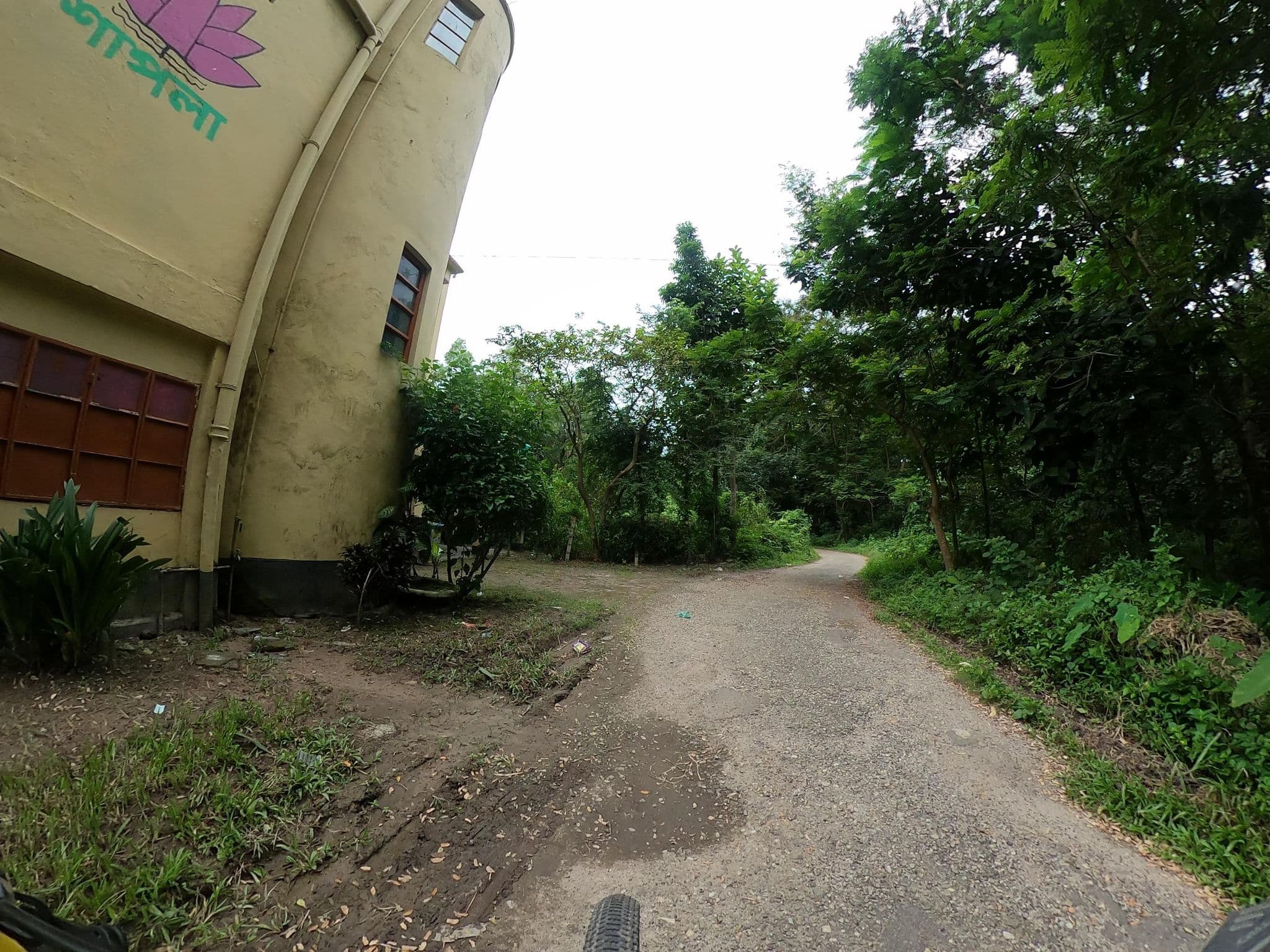 Street view near Shapla Rest House, Gazipur — © sawanshariar (CC BY-SA · Mapillary)