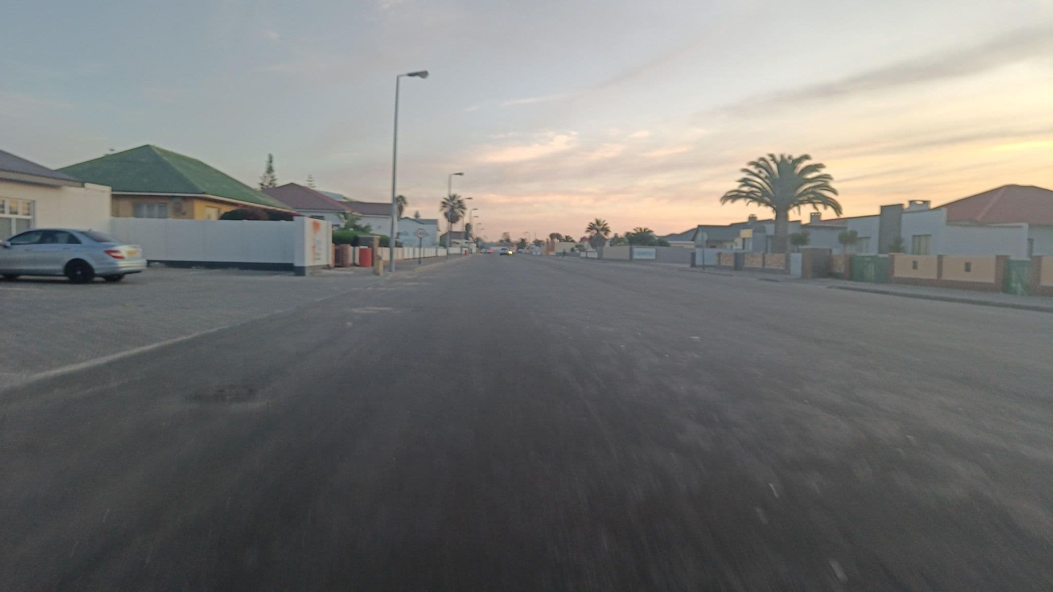 Street view near Shifting Whispering Sands, Walvis Bay — © sedrubal (CC BY-SA · Mapillary)