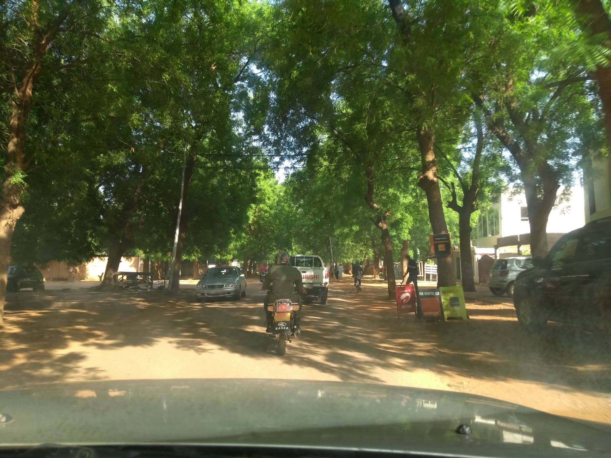 Street view near Homeland Hotel, Niamey — © severingeo (CC BY-SA · Mapillary)
