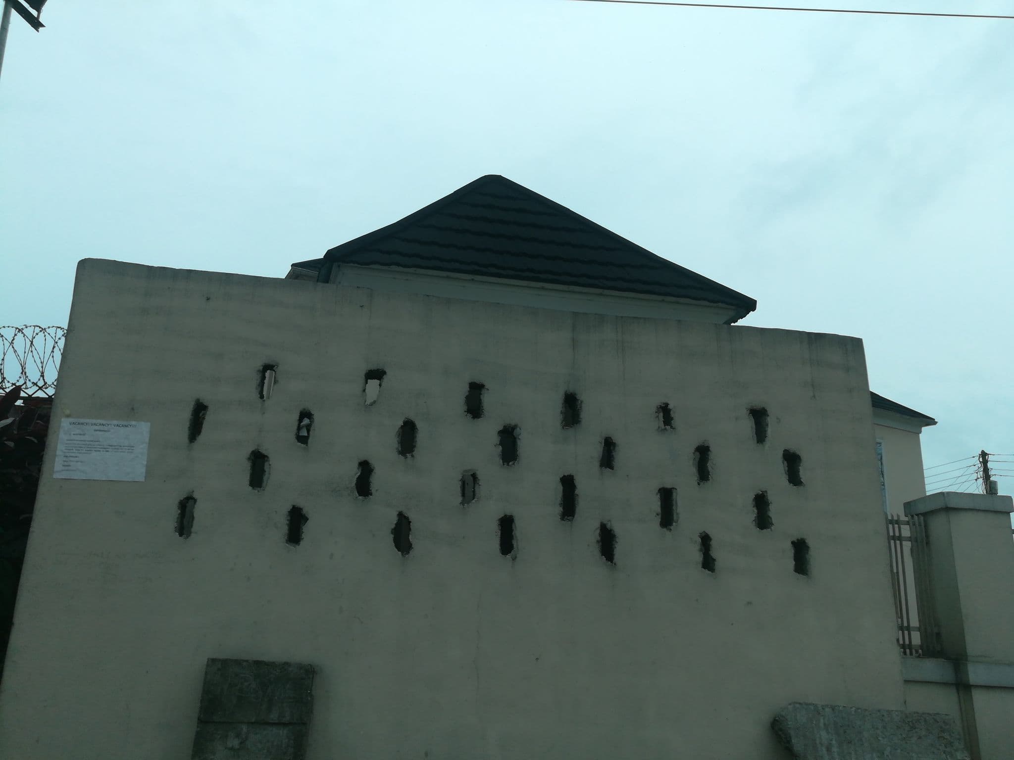 Street view near 1 Bende Street, Port Harcourt — © ralebipim (CC BY-SA · Mapillary)