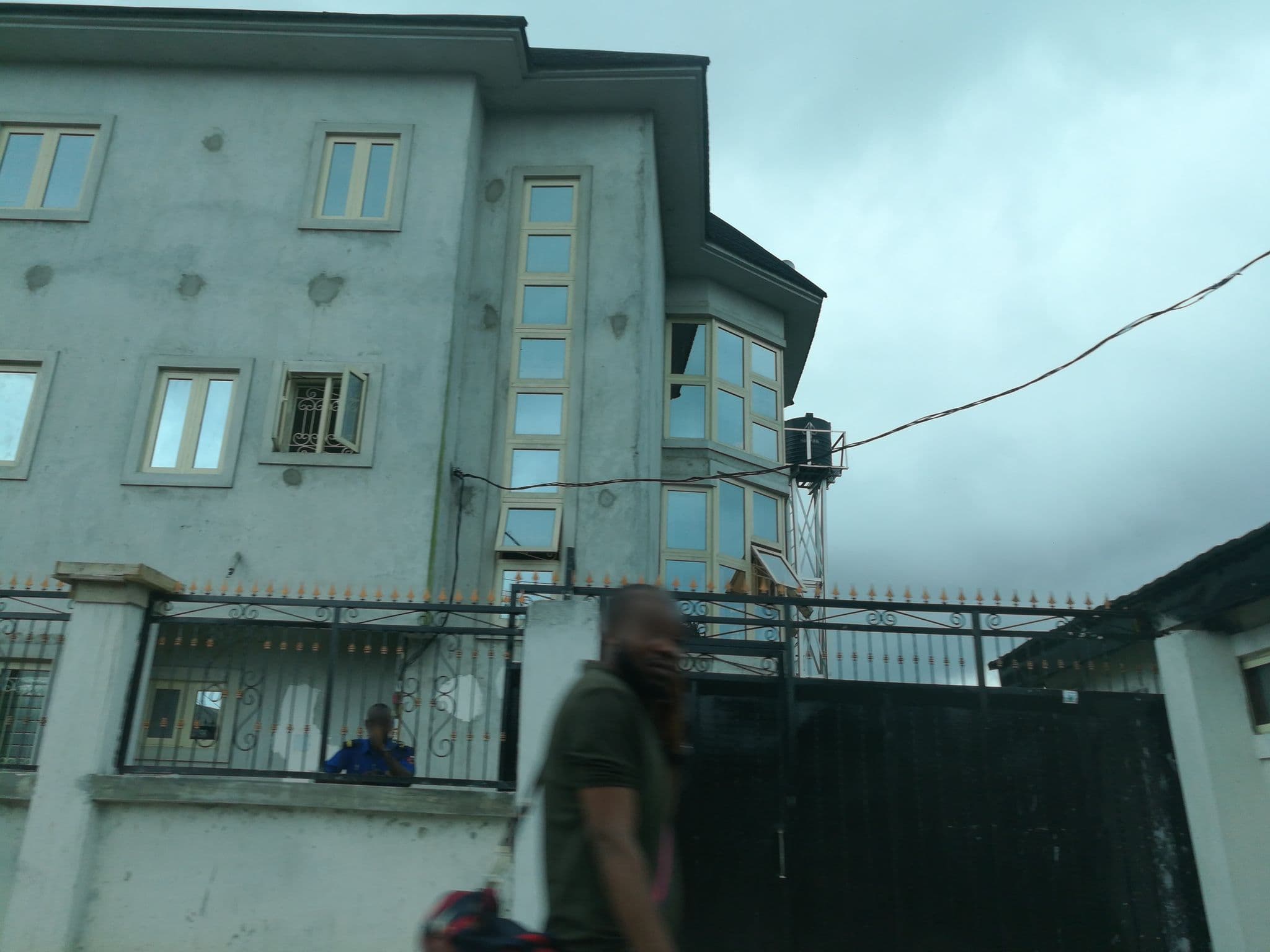 Street view near 3a Ekere Street, Port Harcourt — © ralebipim (CC BY-SA · Mapillary)