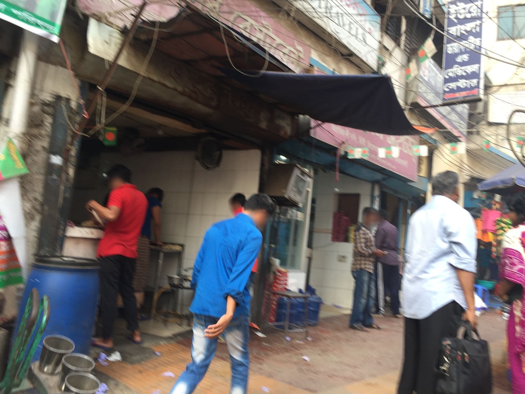 Street view near Hotel Baksi, Paltan — © infolimon (CC BY-SA · Mapillary)