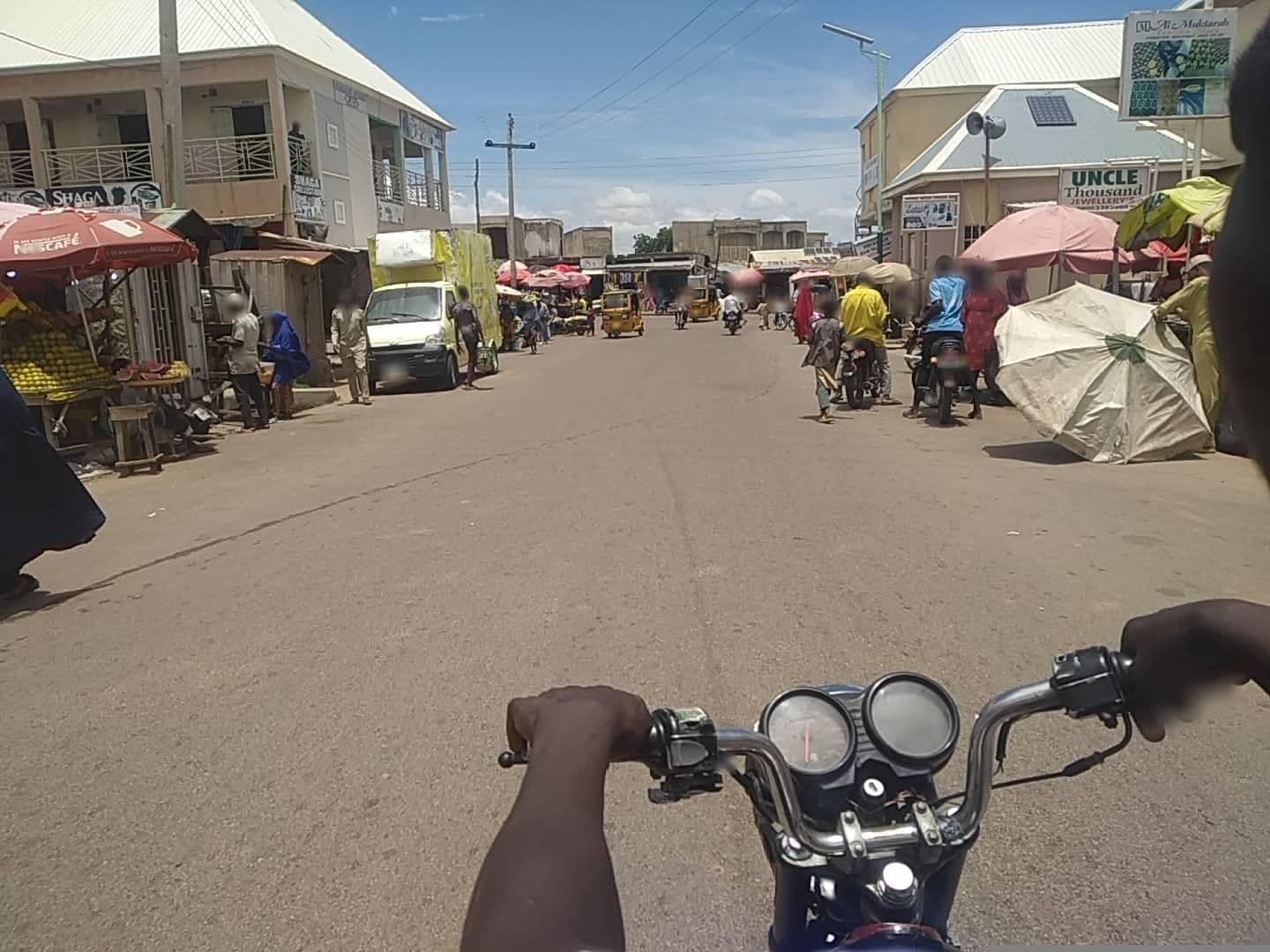 Street view near Abubakar shehu Abubakar III plaza, Gombe — © Lukmanibukar (CC BY-SA · Mapillary)