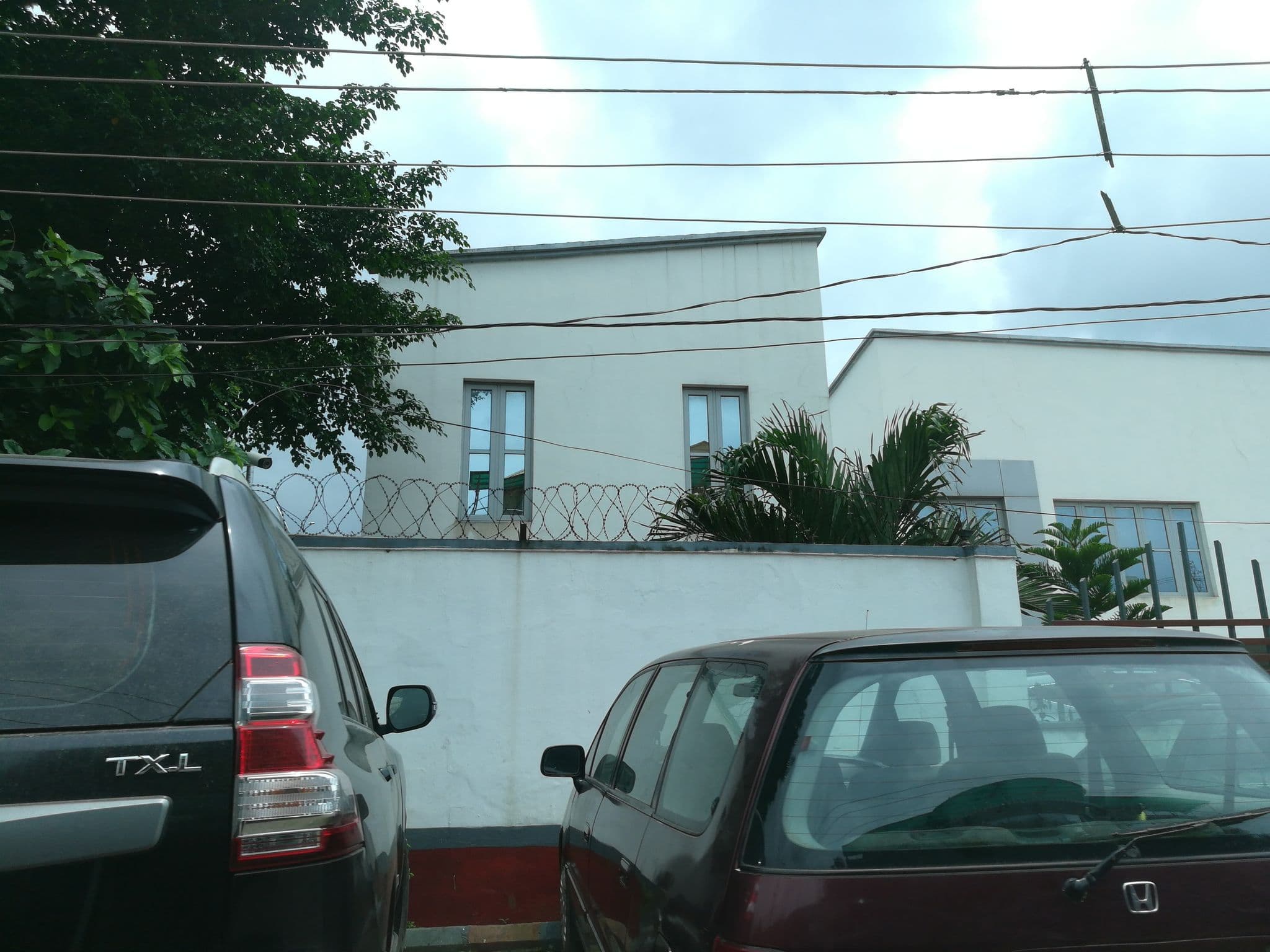 Street view near Royal View Hotel and Suites, Oshodi — © ralebipim (CC BY-SA · Mapillary)