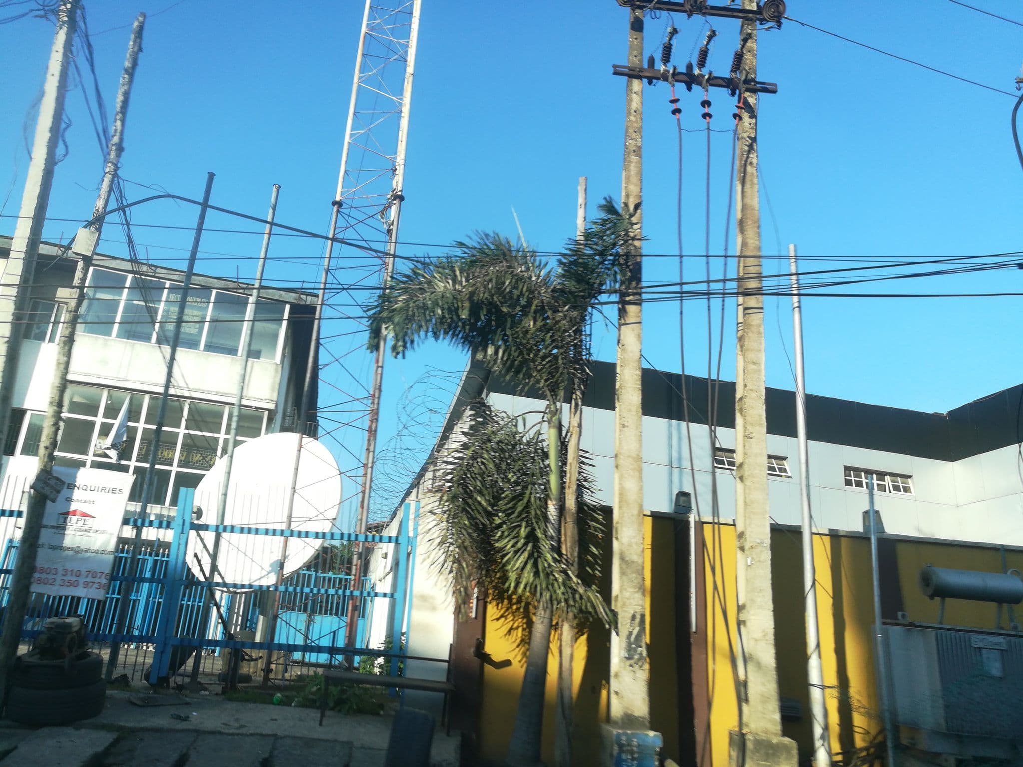 Street view near Zaaz, Ikeja — © ralebipim (CC BY-SA · Mapillary)