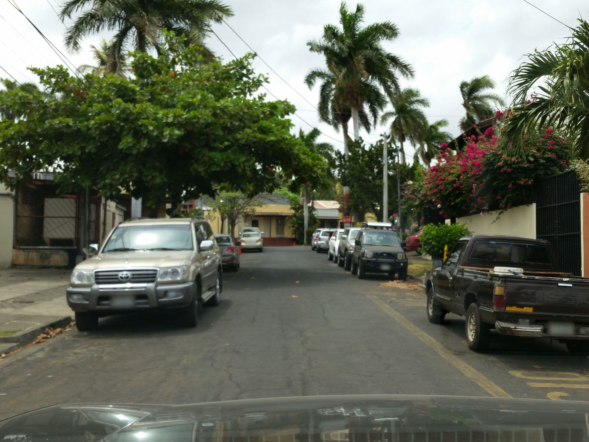 Street view near Hotel Colonnade, Managua