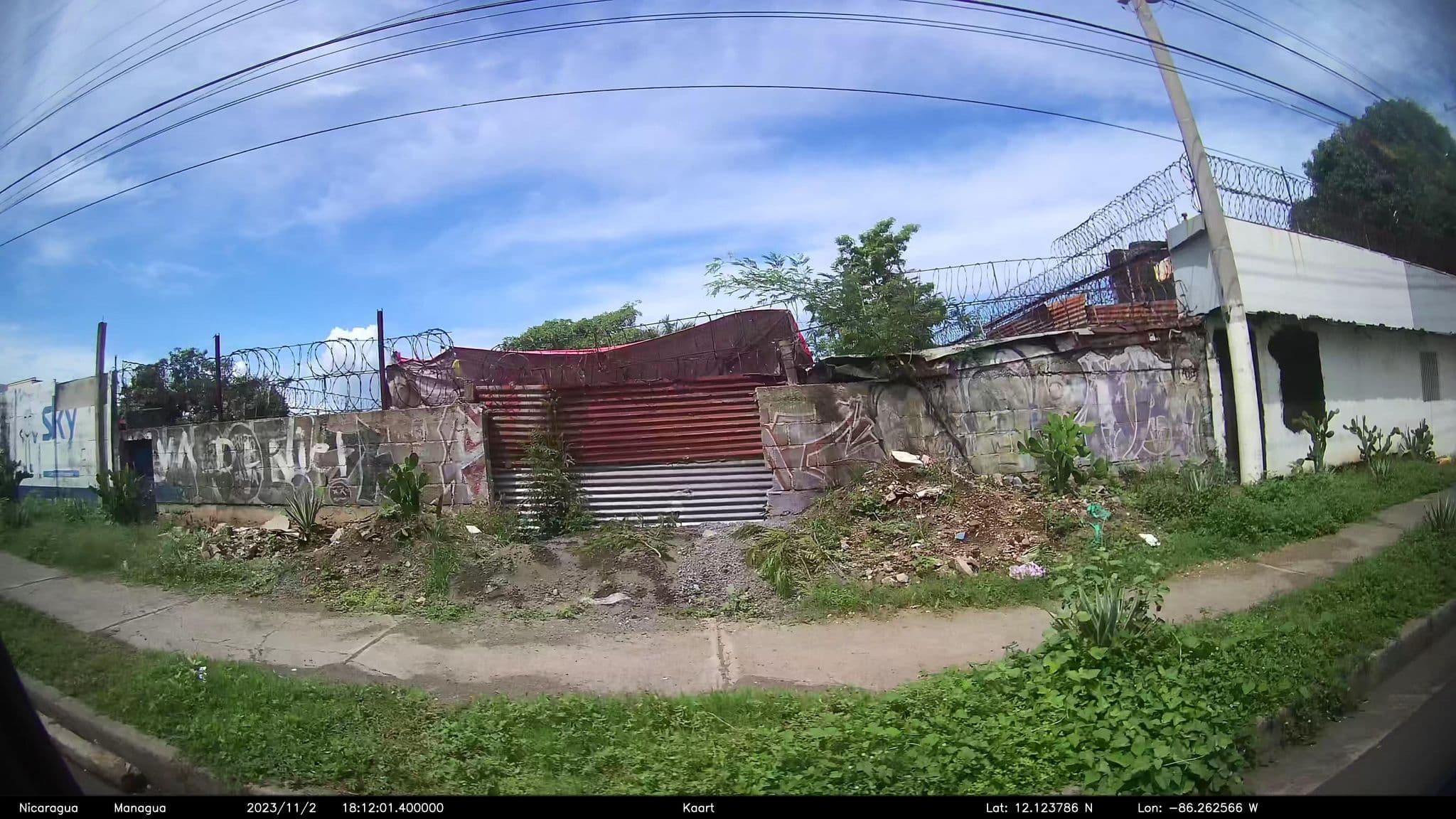 Street view near Hotel Colibrí, Managua — © kaart_2 (CC BY-SA · Mapillary)