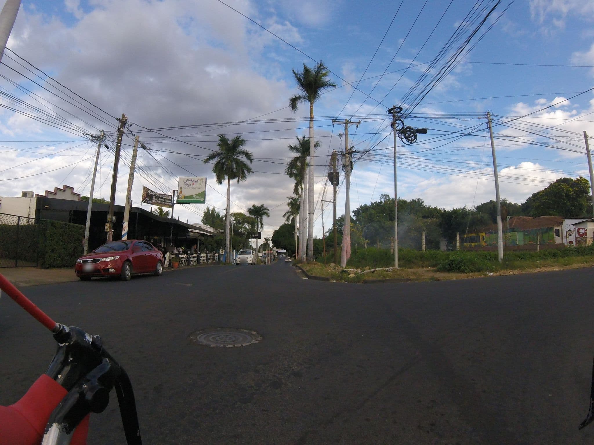 Street view near Hotel Comfort, Managua