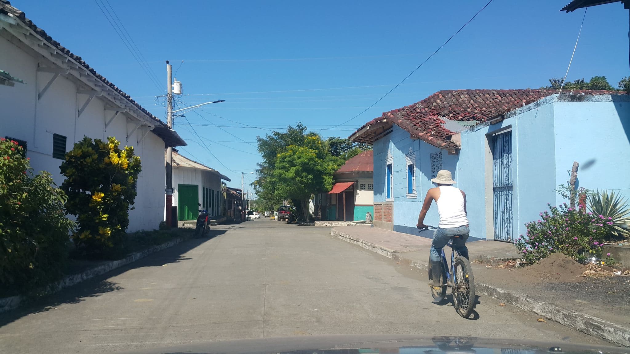 Street view near Hospedaje Central, Moyogalpa — © nadie (CC BY-SA · Mapillary)