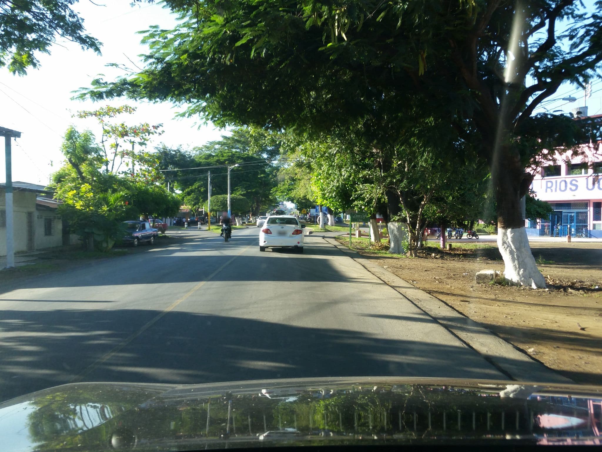 Street view near Hotel Restaurante El Príncipe, Rivas — © jaakkoh (CC BY-SA · Mapillary)
