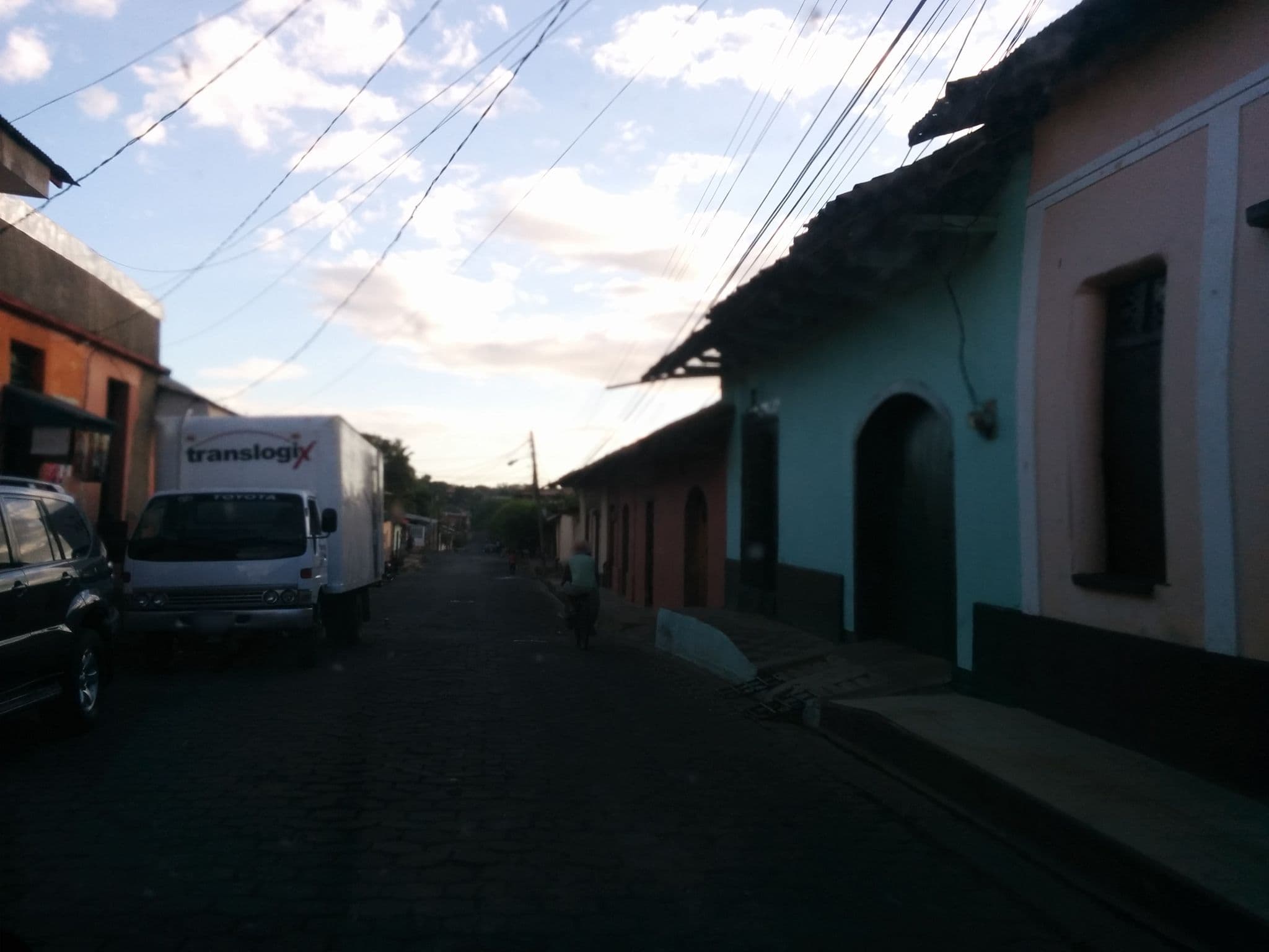 Street view near Hotel O'Viedo, León — © mapper_07 (CC BY-SA · Mapillary)