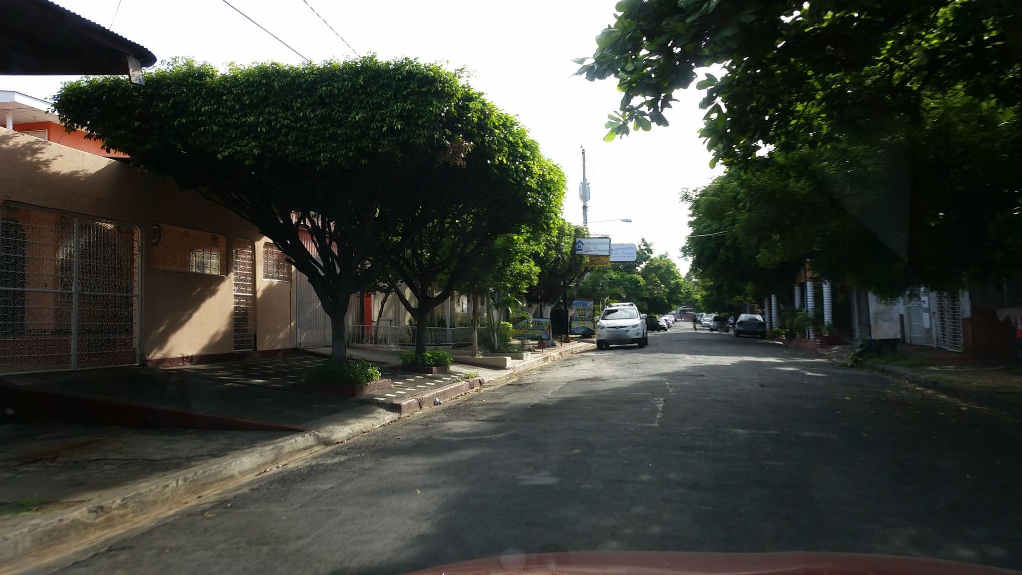 Street view near Palmerita Hostal, Managua