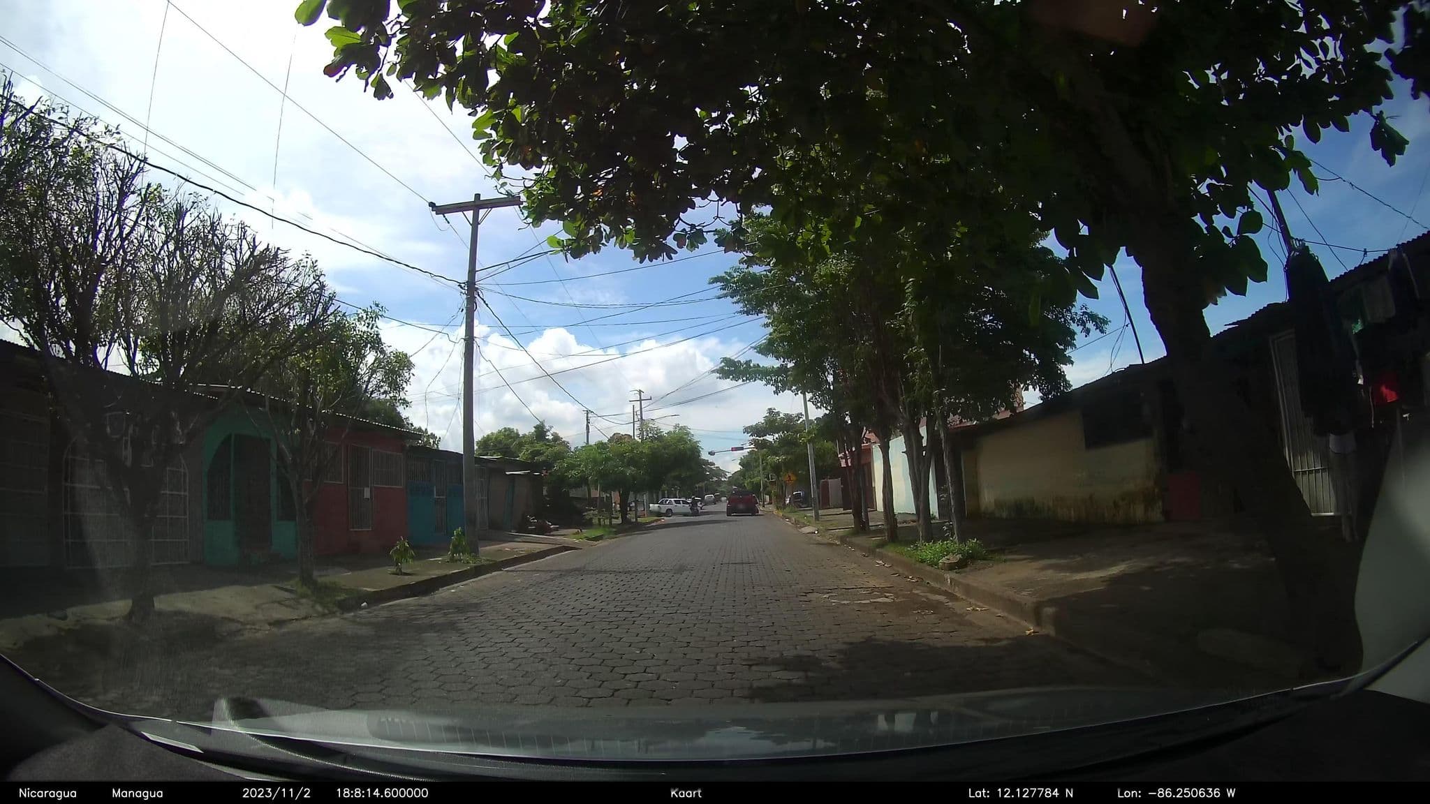 Street view near Terreno eaquina, Managua