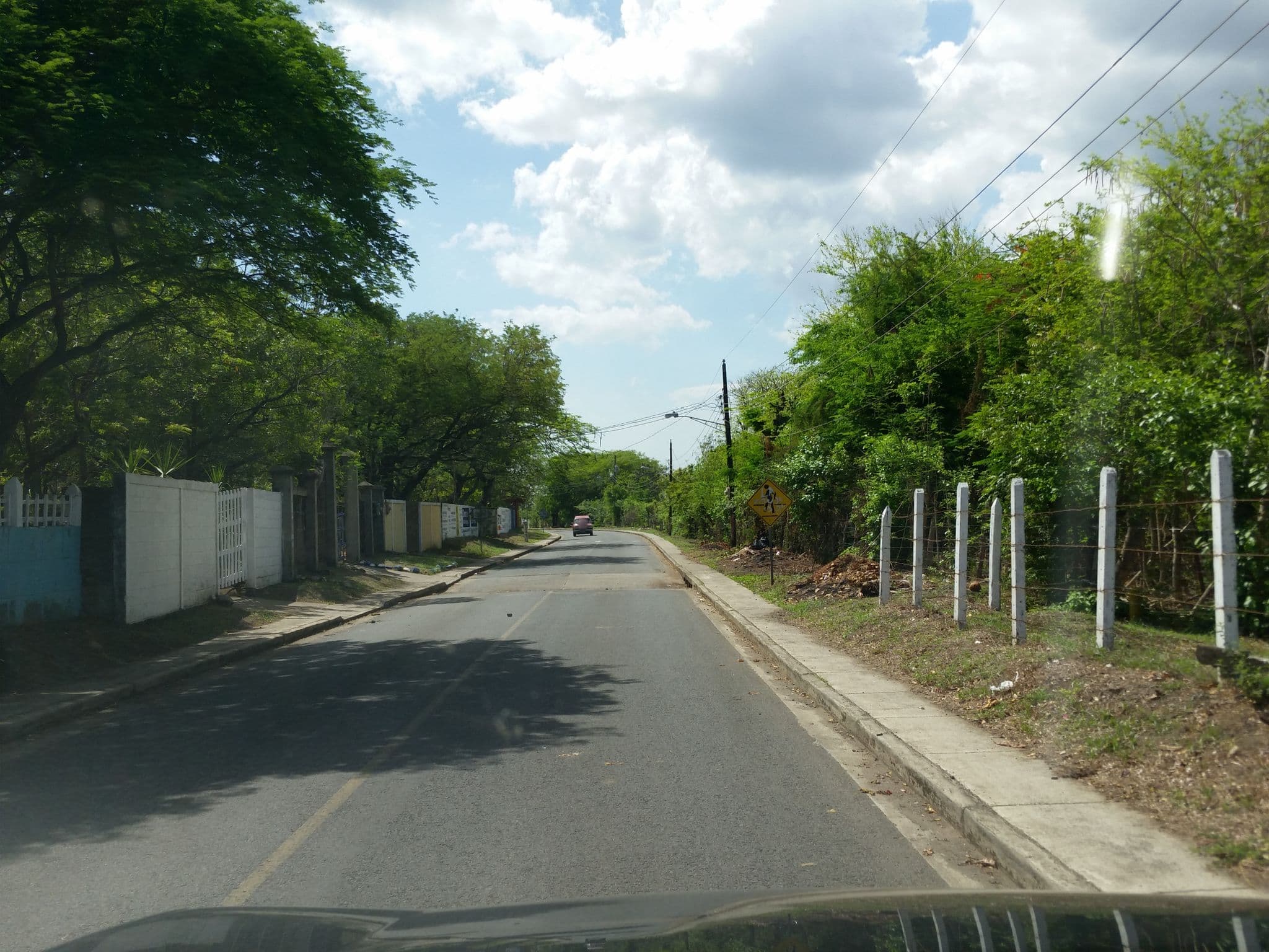Street view near Casa de Playa Los Moncada, Poneloya — © jaakkoh (CC BY-SA · Mapillary)