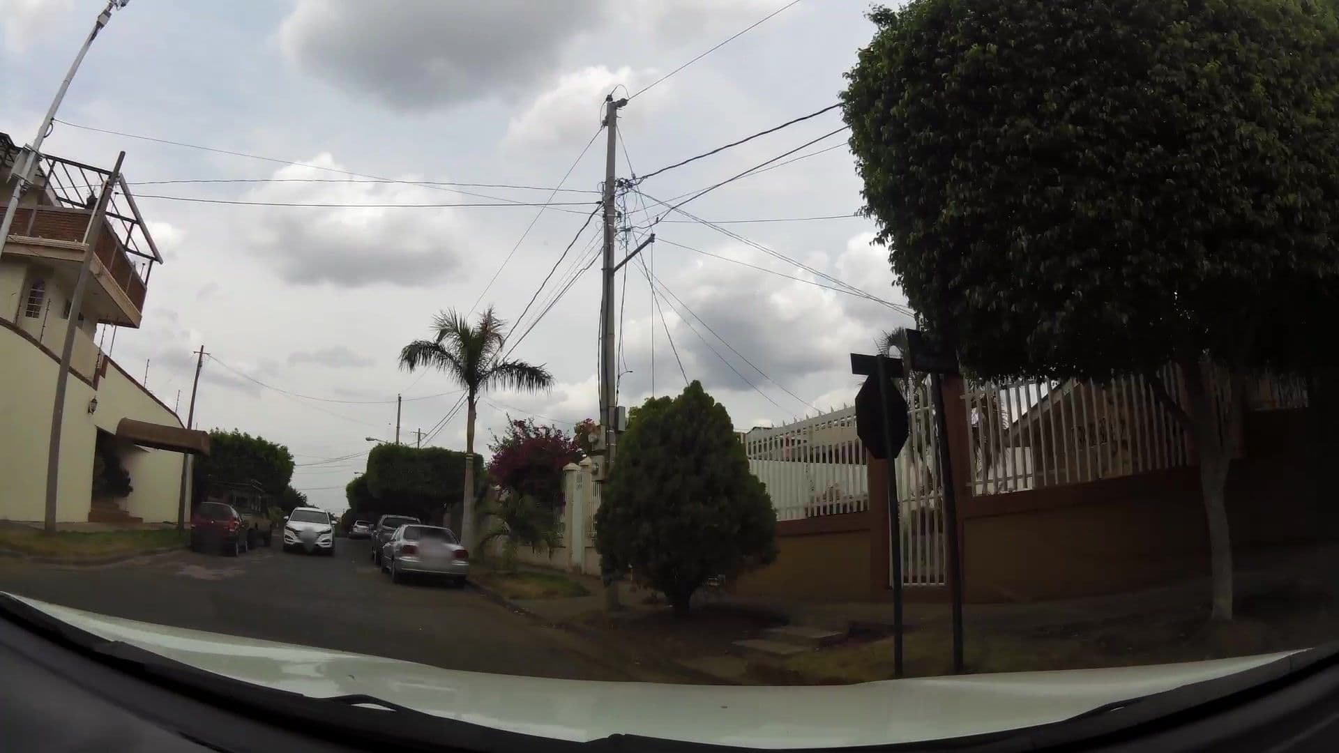 Street view near Hotel Lomas del Valle, Managua
