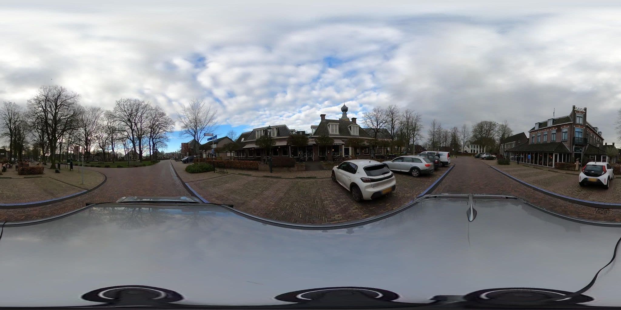 Street view near Hotel De Brink, Dwingeloo — © thewizard (CC BY-SA · Mapillary)