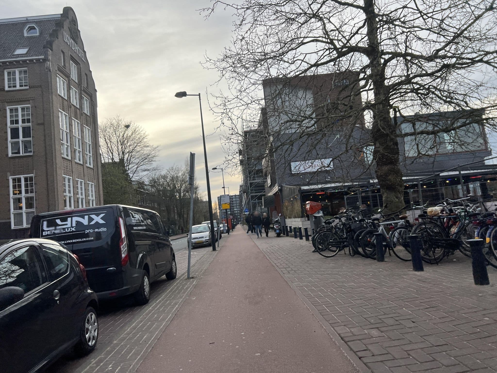 Street view near LLoyd Hotel, Dapperbuurt — © ottor (CC BY-SA · Mapillary)