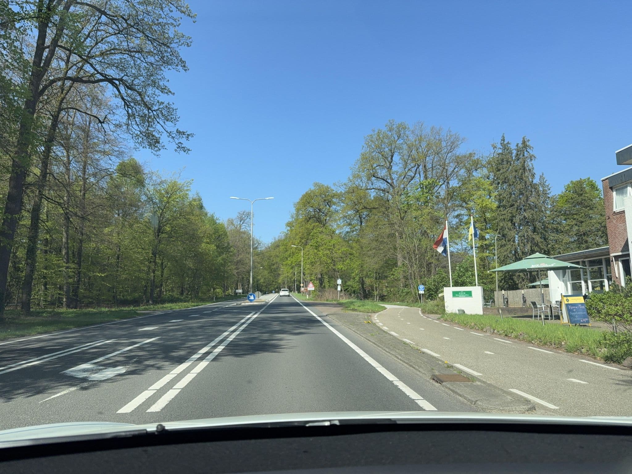 Street view near De Grote Zwaan, Oldenzaal — © ottor (CC BY-SA · Mapillary)
