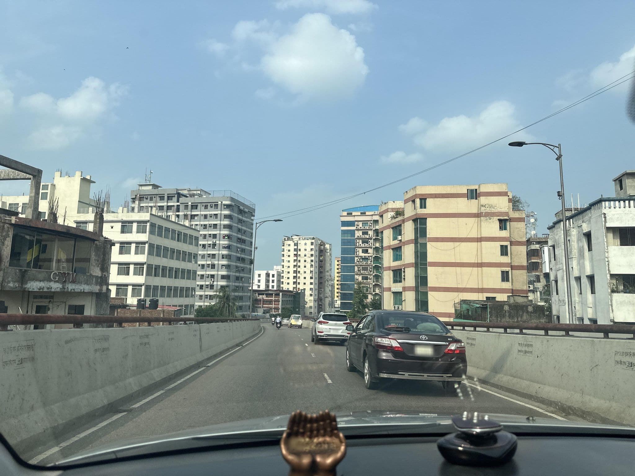 Street view near Hotel Rose Garden Abasik, Paltan — © nomanbinhossain (CC BY-SA · Mapillary)