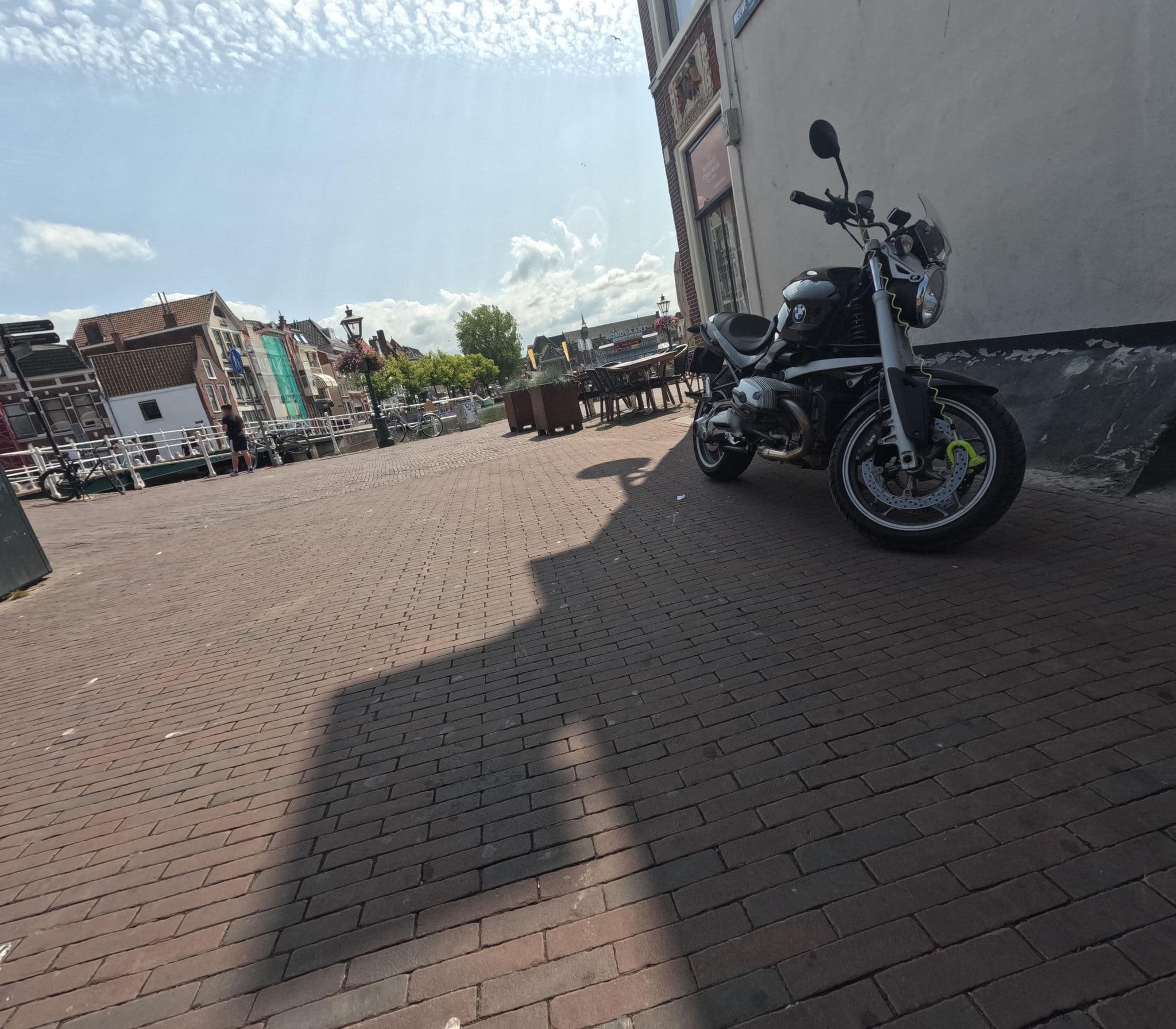 Street view near LOT Hotel, Leiden — © chuck (CC BY-SA · Mapillary)