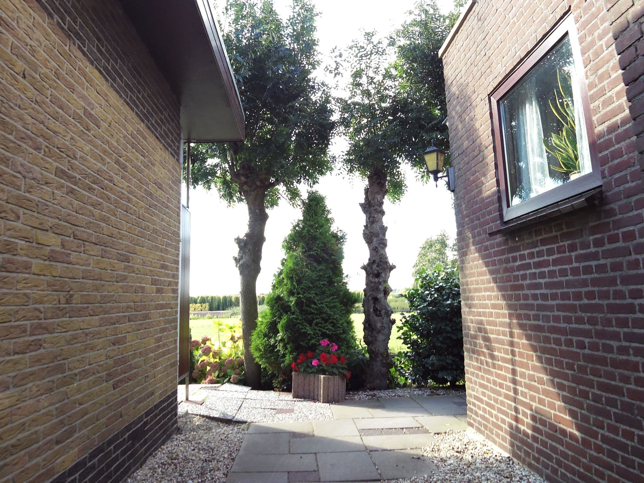 Street view near Klein Giethoorn, Boskoop — © multimodaal (CC BY-SA · Mapillary)