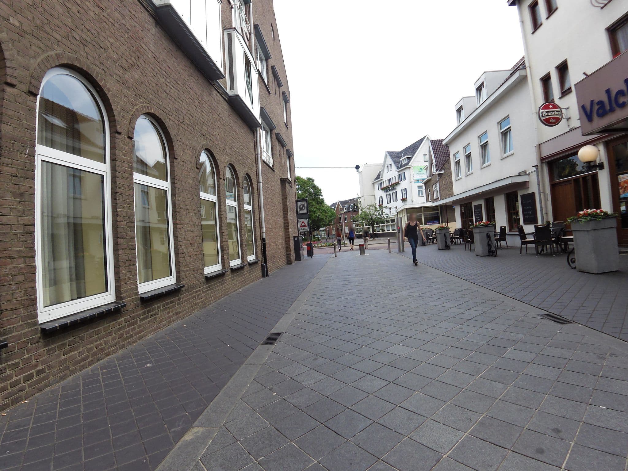 Street view near Hostellerie Valckenborgh, Broekhem — © madel (CC BY-SA · Mapillary)