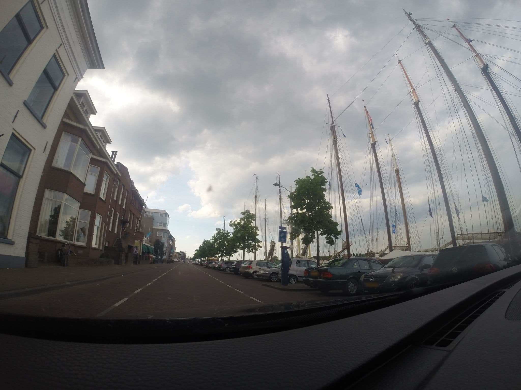 Street view near B&B IJsselhuys, Kampen — © commodoortje (CC BY-SA · Mapillary)