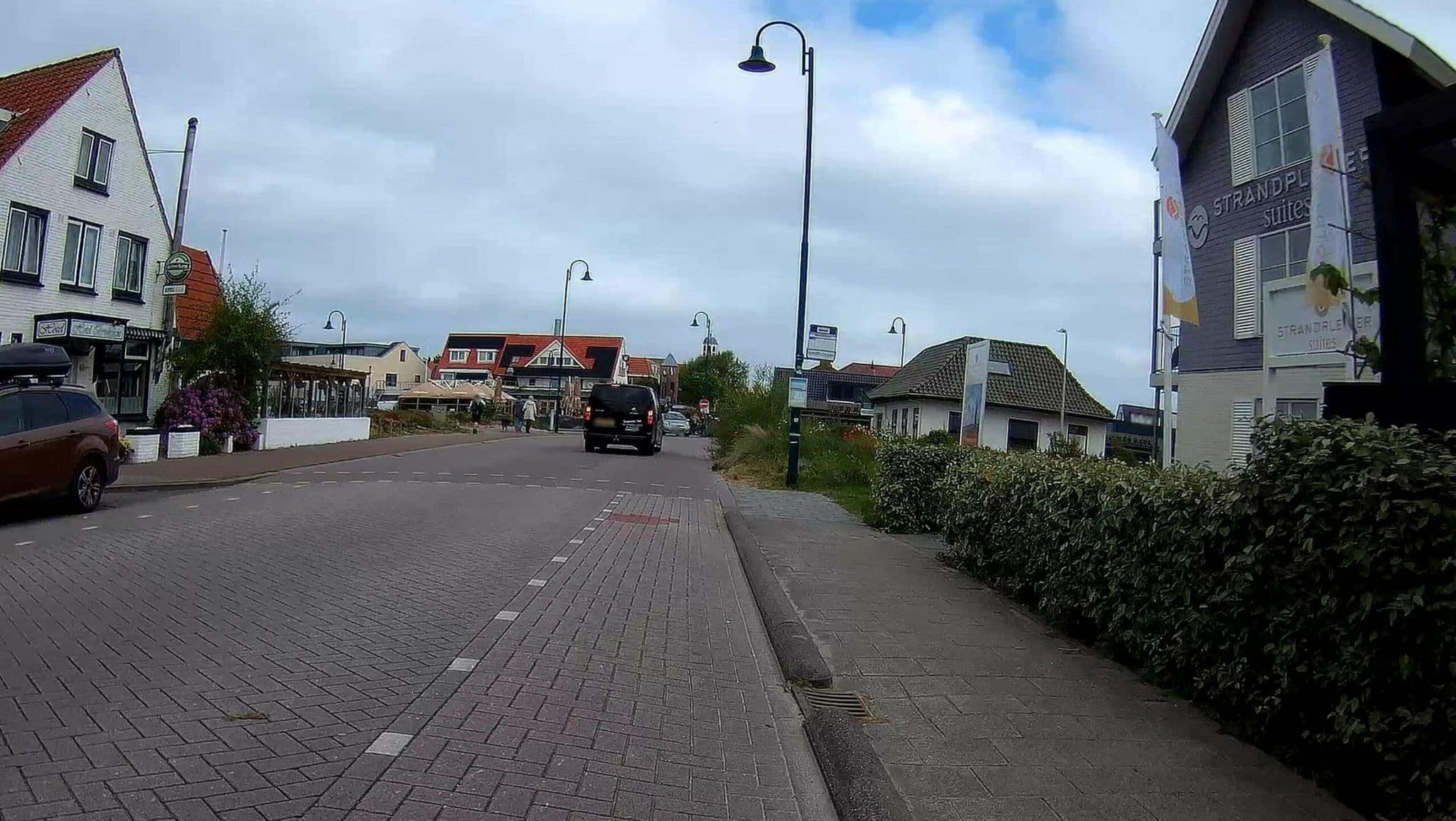 Street view near Brinkzicht, De Koog — © micmin1972 (CC BY-SA · Mapillary)
