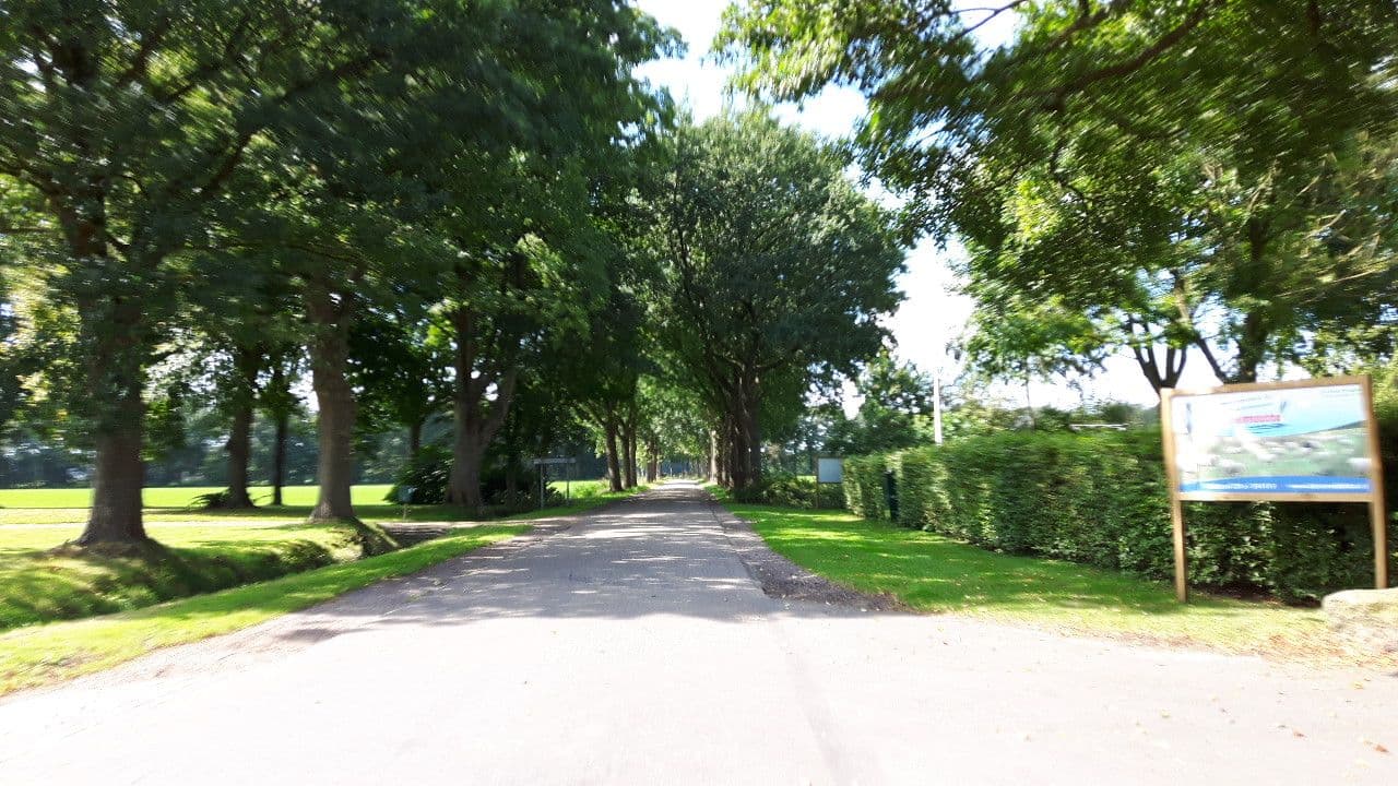 Street view near de Harmsdobbe, Bakkeveen — © ankeric (CC BY-SA · Mapillary)