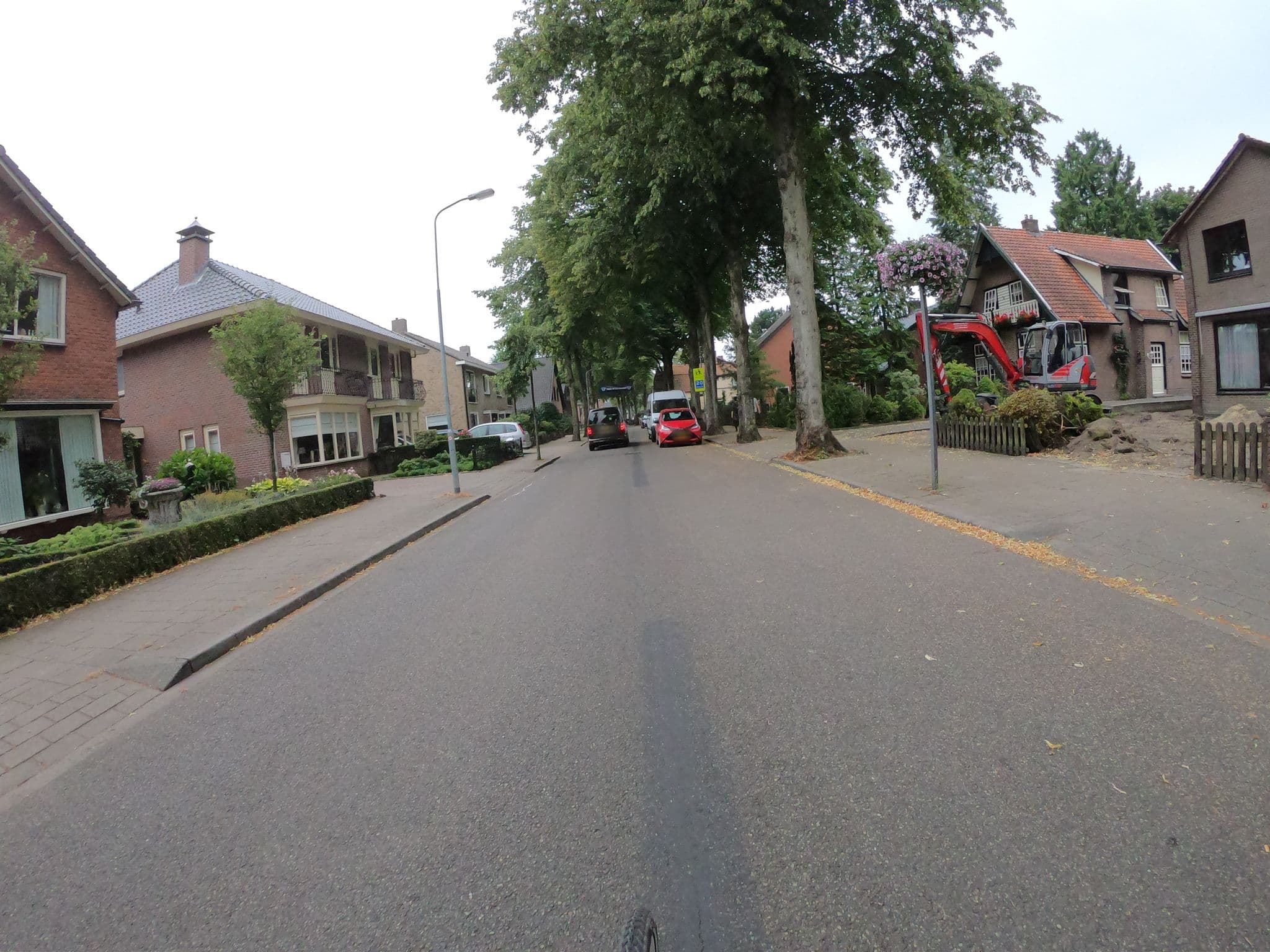 Street view near 't Witte Hoes / Recept 35, Otterlo — © shravan91 (CC BY-SA · Mapillary)
