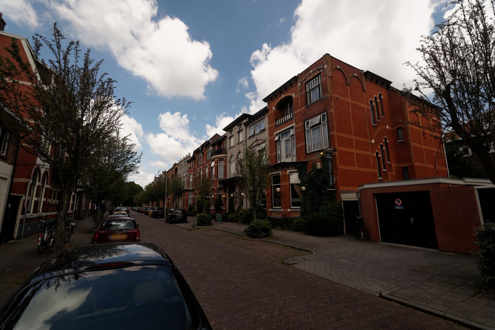 Street view near Hotel Restaurant Fidder, Zwolle — © txllxt (CC BY-SA · Mapillary)