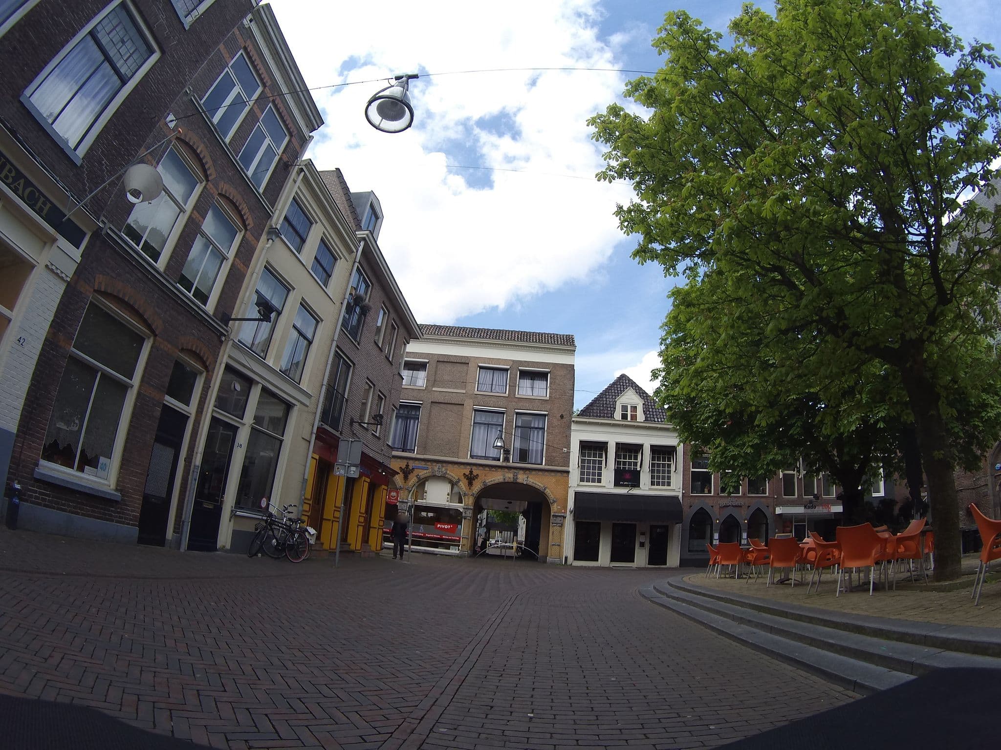Street view near Bij de Sassenpoort, Zwolle — © ligfietser (CC BY-SA · Mapillary)