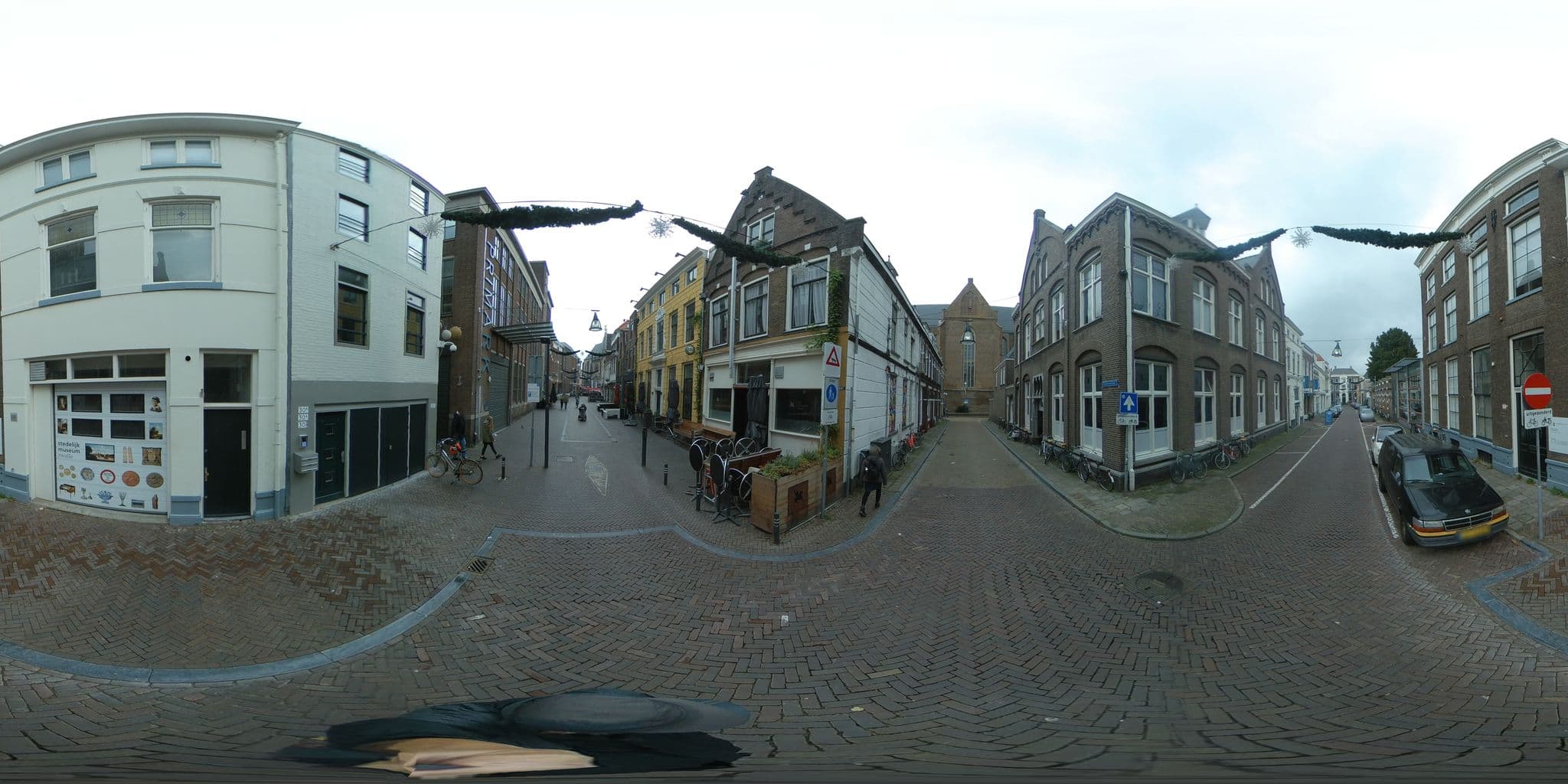 Street view near B&B Onder de Peperbus, Zwolle — © peewee32 (CC BY-SA · Mapillary)