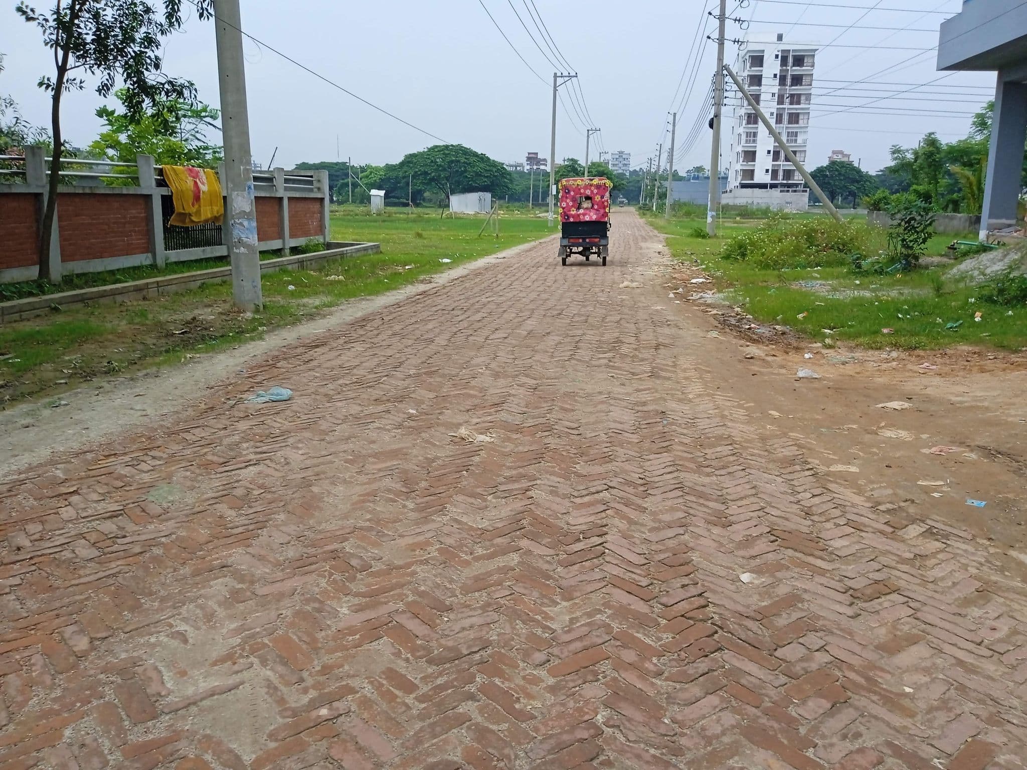 Street view near Noman Boy's Hostel, Savar — © Bayazid_Ahmed (CC BY-SA · Mapillary)