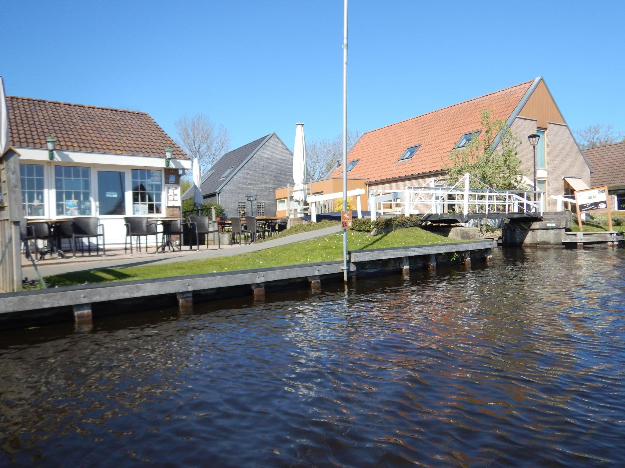 Street view near Kraggehof, Zwartsluis — © multi_vaarwegen (CC BY-SA · Mapillary)