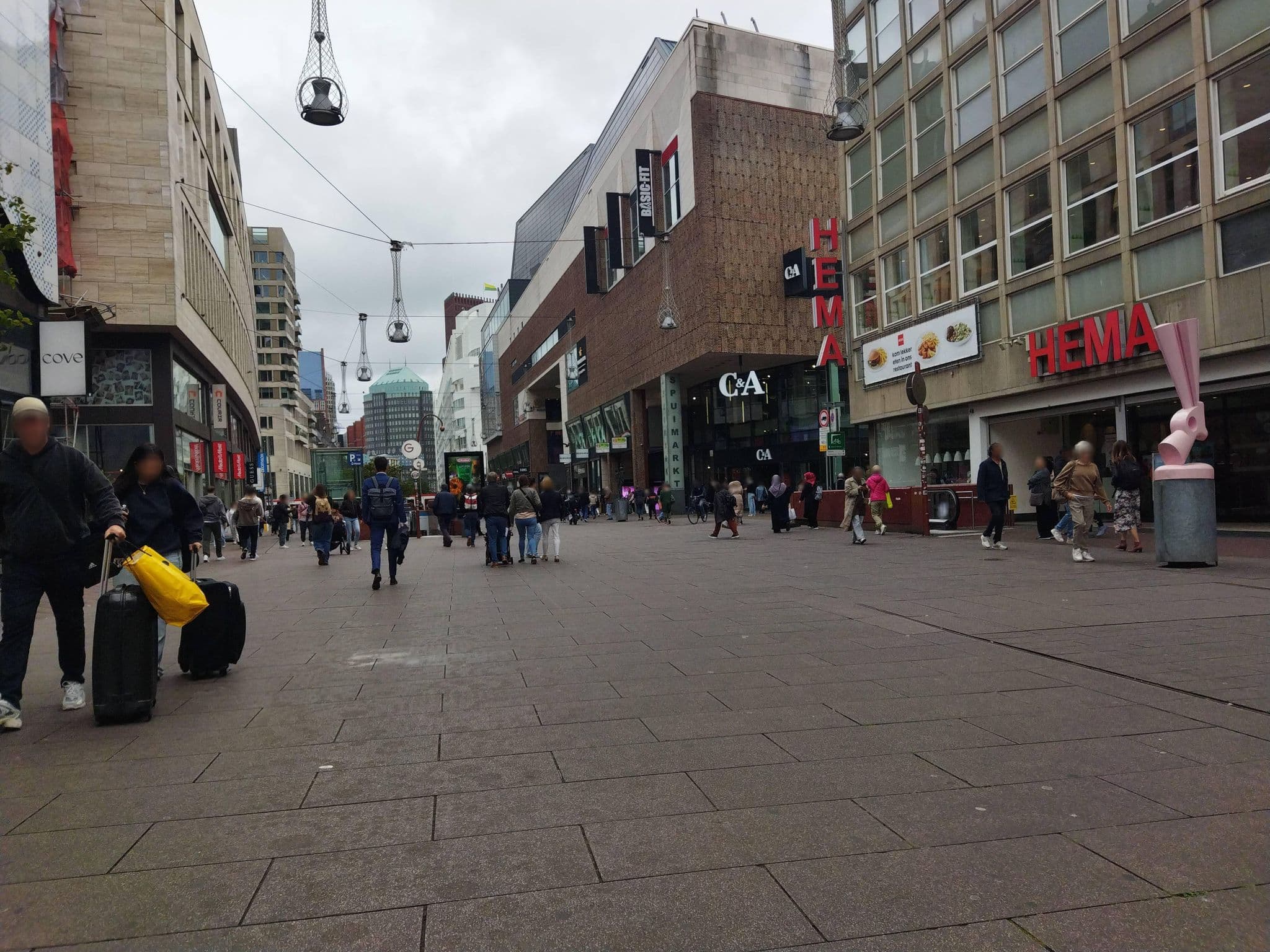 Street view near cove, The Hague — © changchun1 (CC BY-SA · Mapillary)