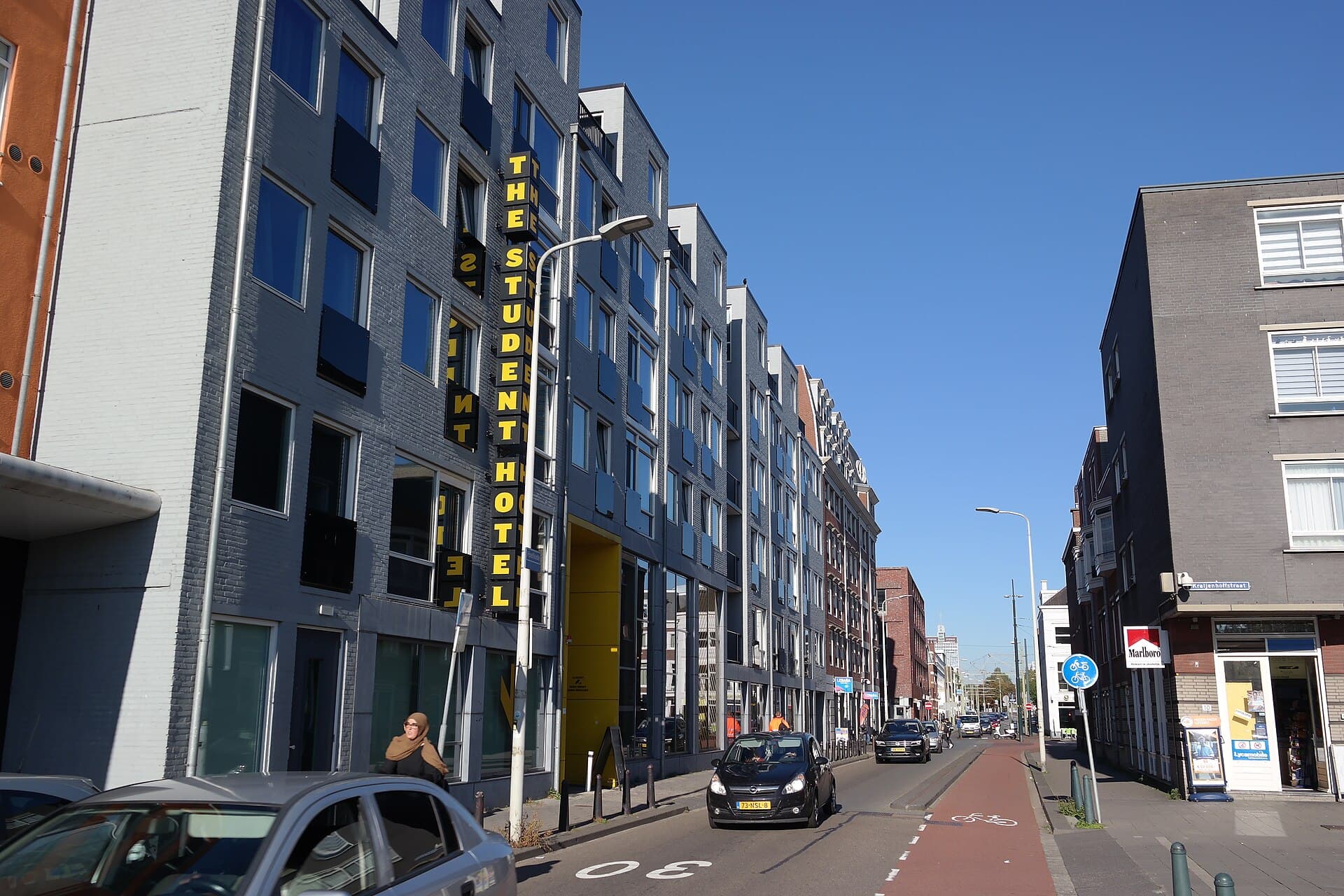 The Social Hub (via Wikimedia Commons, CC BY-SA 4.0)