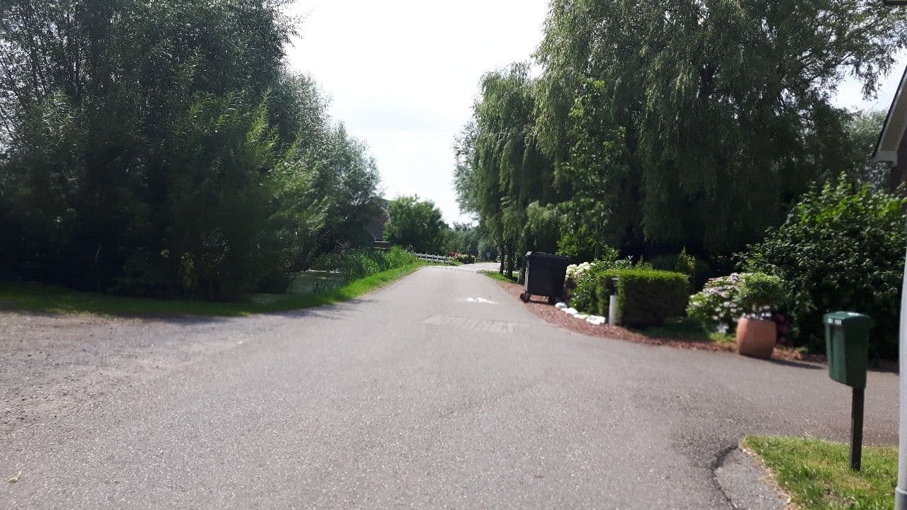 Street view near Het Groene Wout, Noordeloos — © ankeric (CC BY-SA · Mapillary)